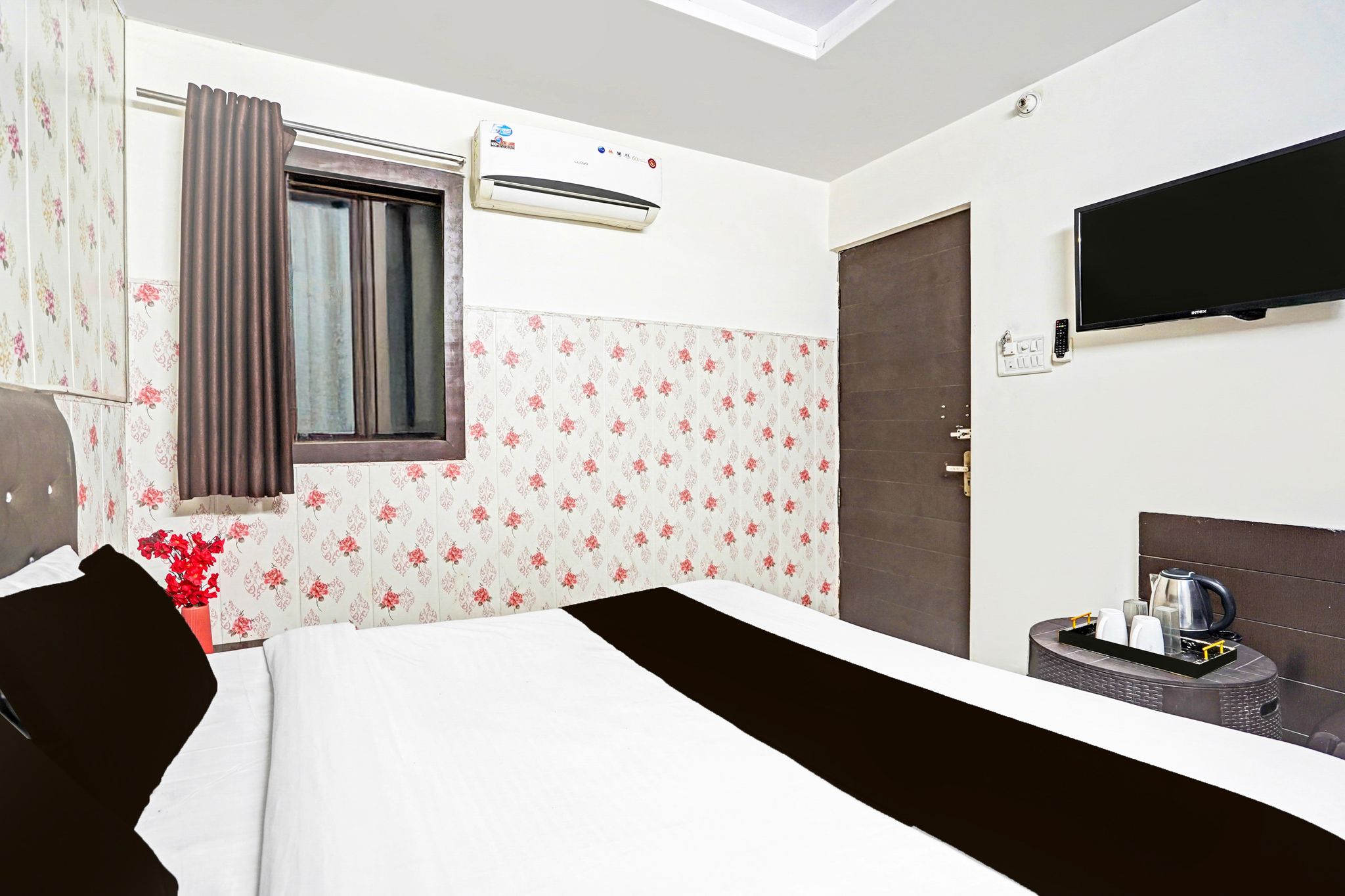 Collection O Prabhat Nagar Bareilly Classic 6