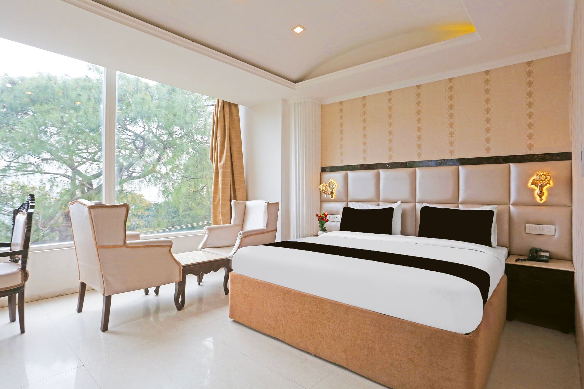 Suite with View