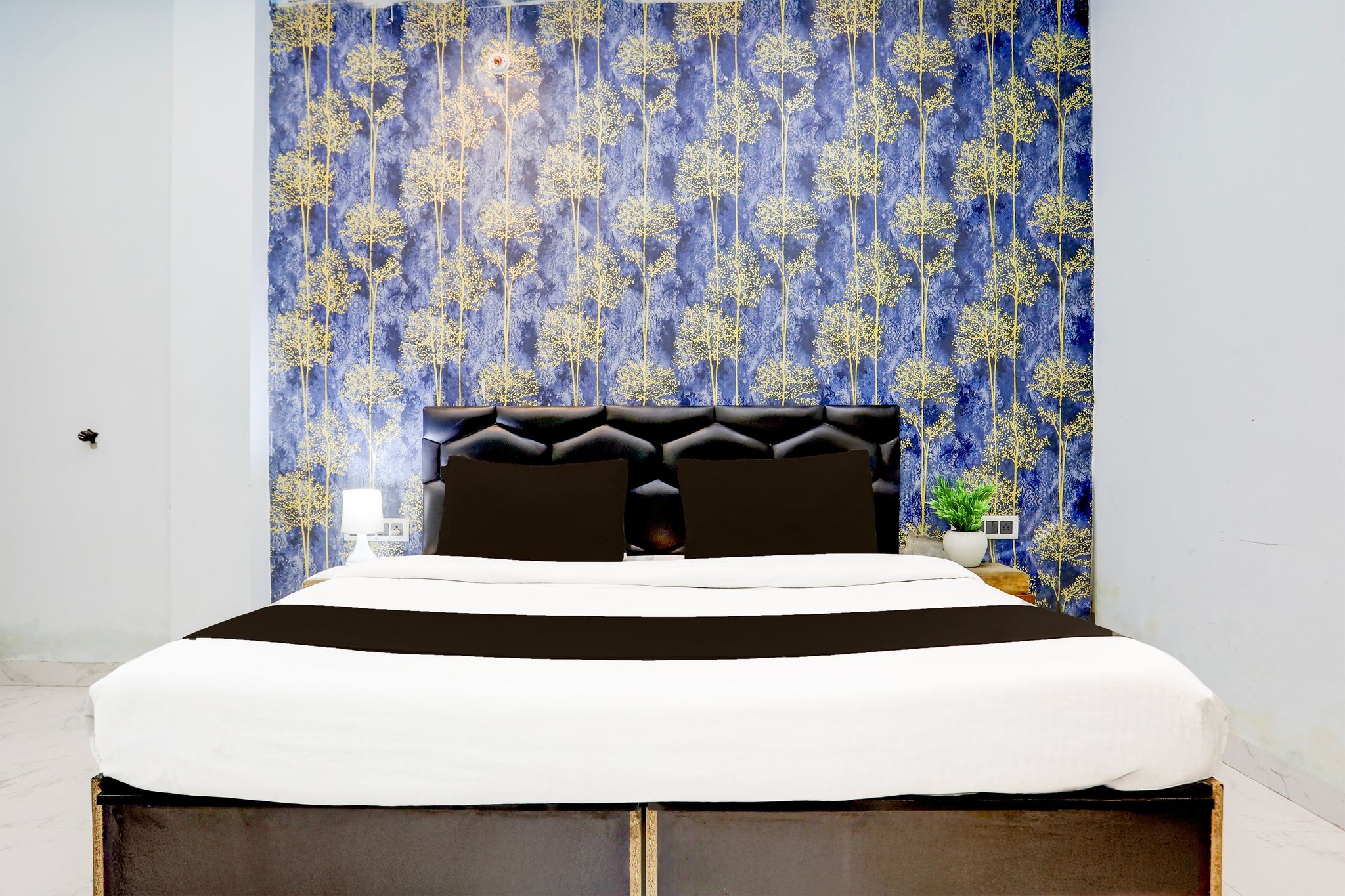 Hotel O by OYO MK2 Hotel and Restaurant Classic 9