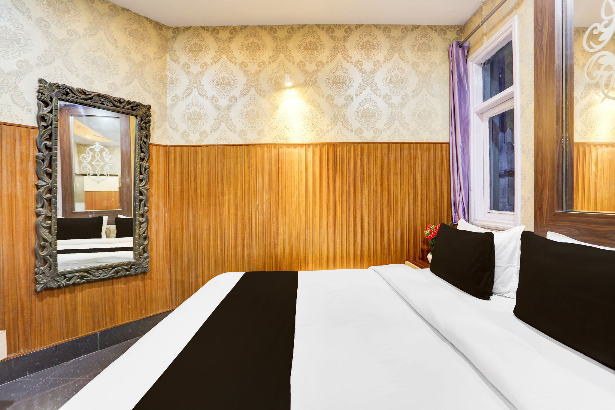 Super Townhouse Brahma Sarovar Formerly Krishna mahal Classic 2