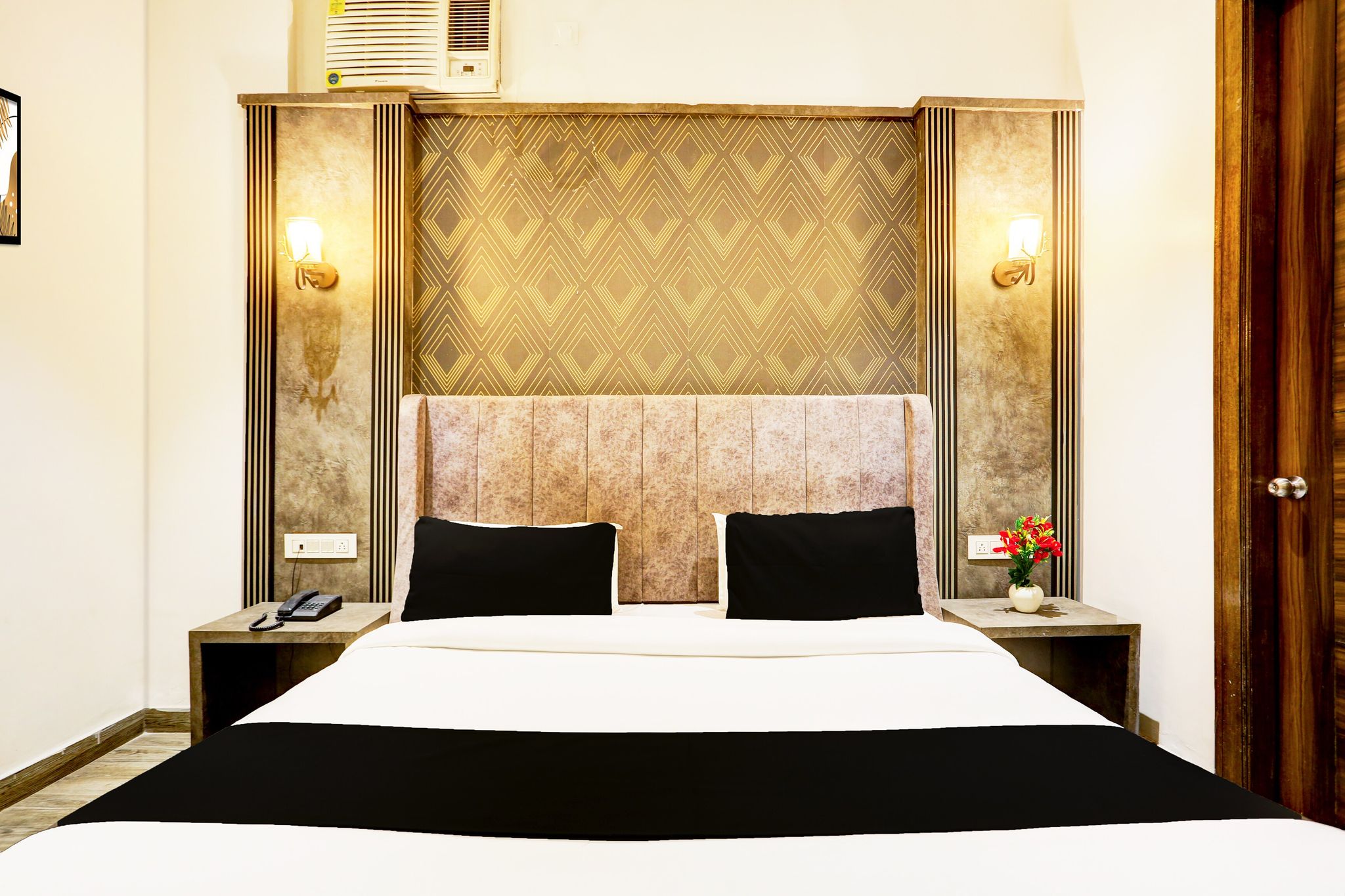 Collection O Amritsar Near Bus Stand Classic 4