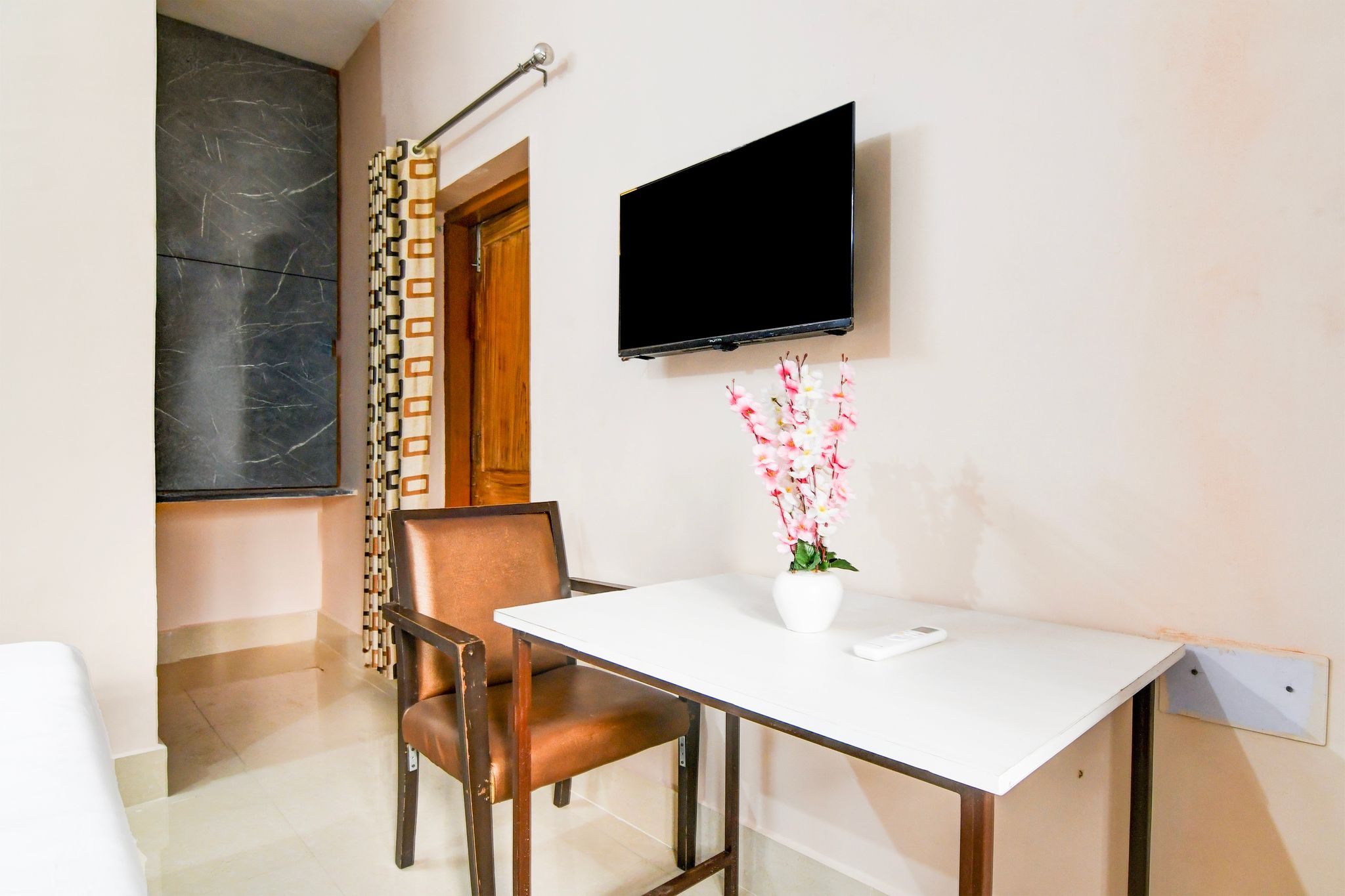 Hotel O Infinity hotel and cafe Classic 12