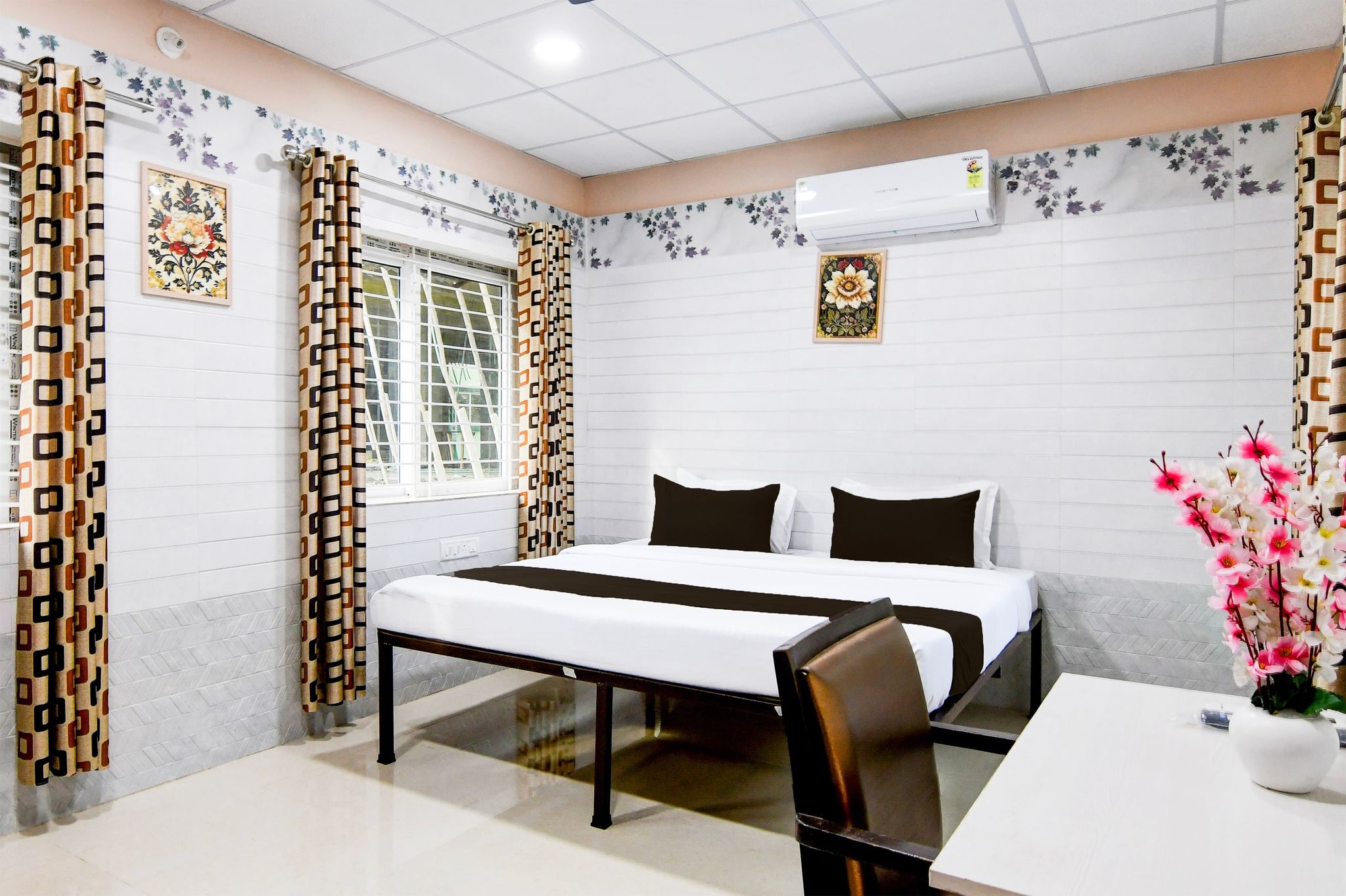 Hotel O Infinity hotel and cafe Classic 5