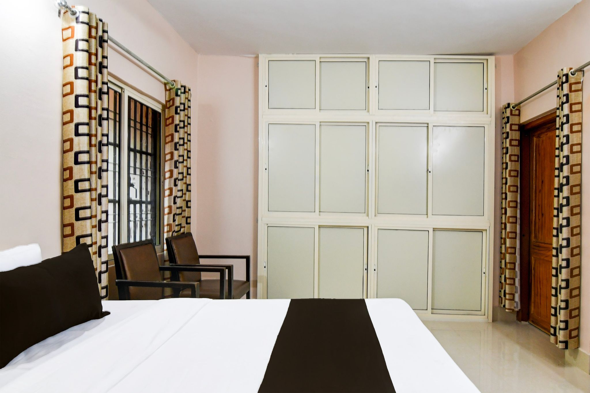 Hotel O Infinity hotel and cafe Classic 11