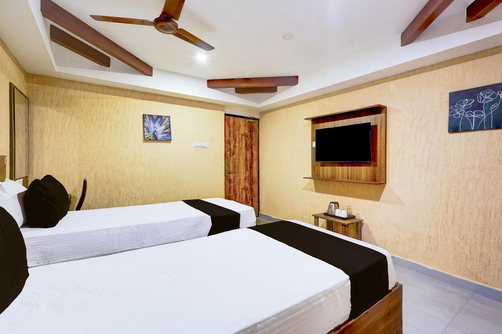 Hotel O Yazhini Inn Classic 10