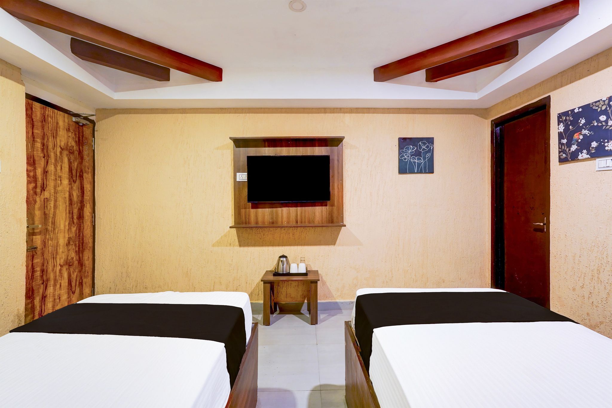 Hotel O Yazhini Inn Classic 11