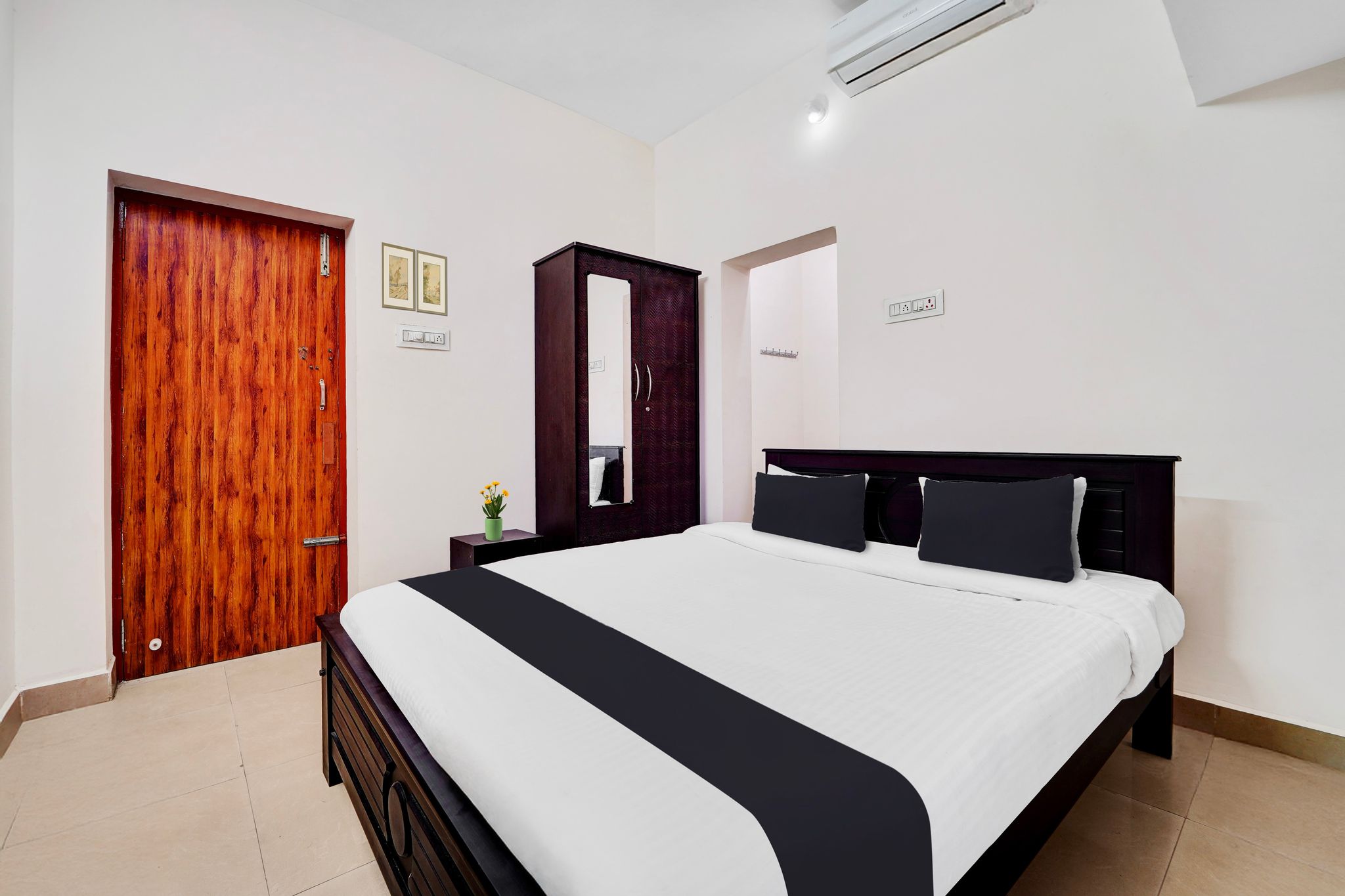 Super Hotel O Viswapuram Classic 13