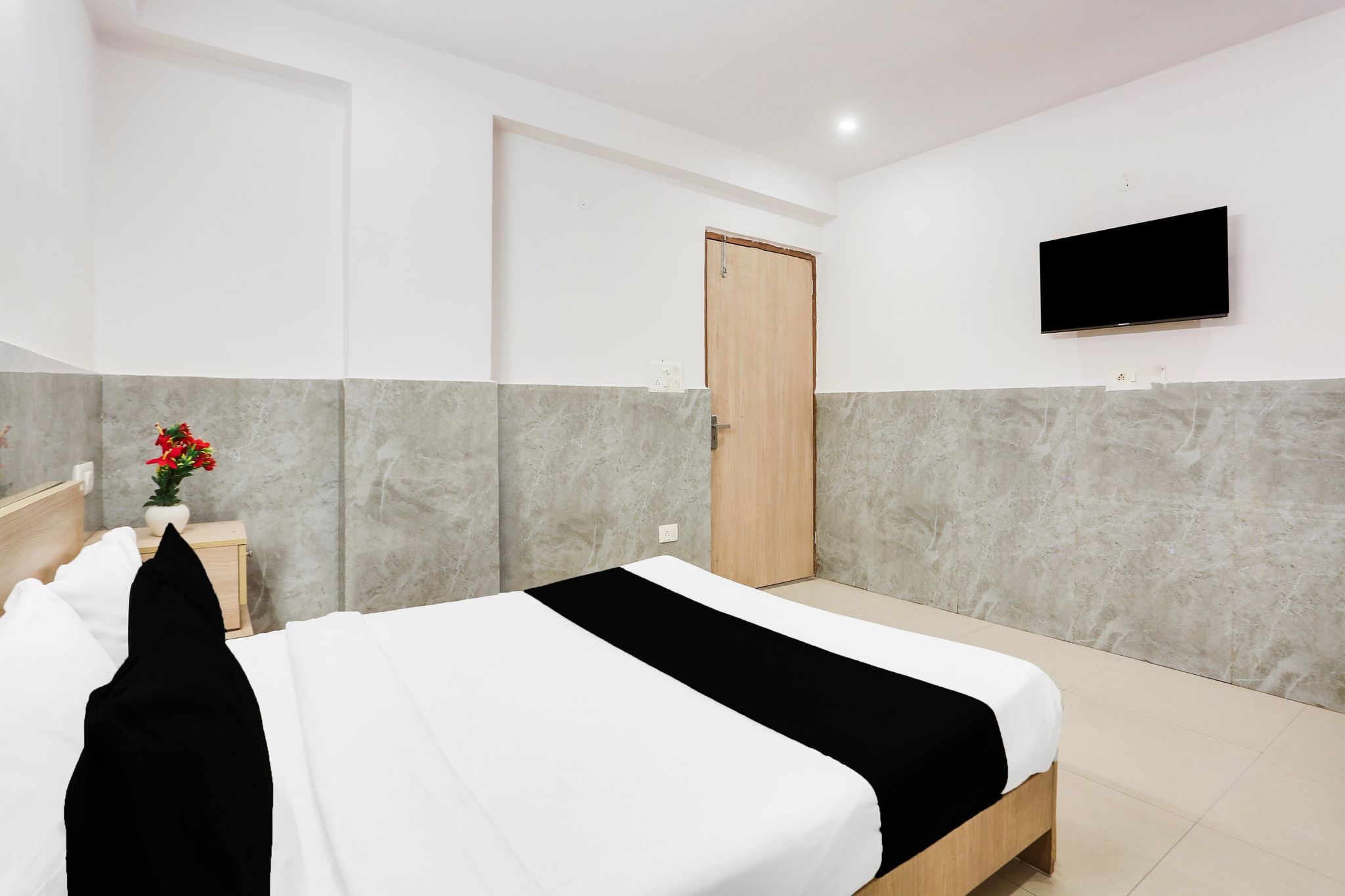 Hotel O Lime Tree Classic 7