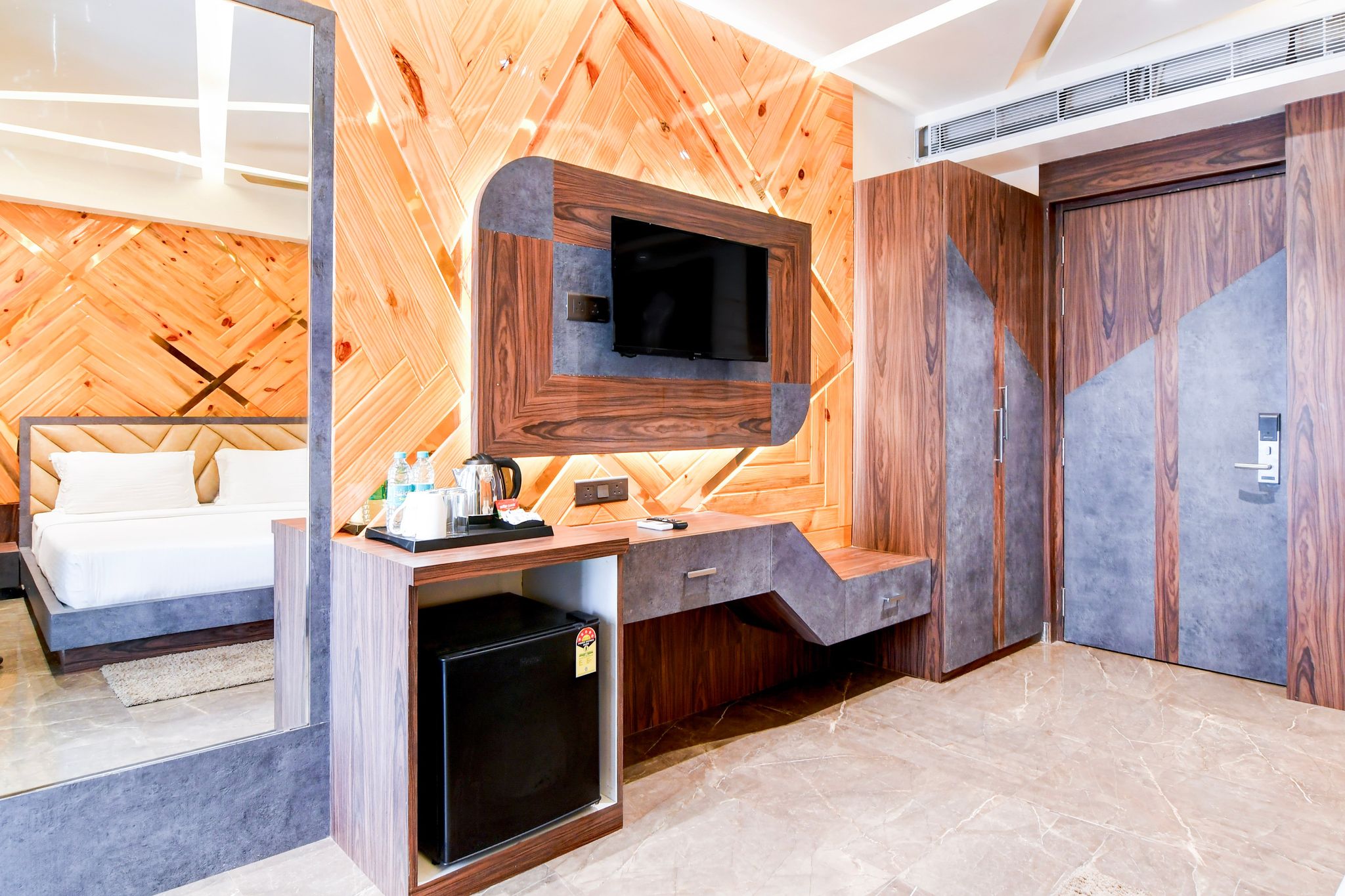 Palette - Daltin Tower Classic 20