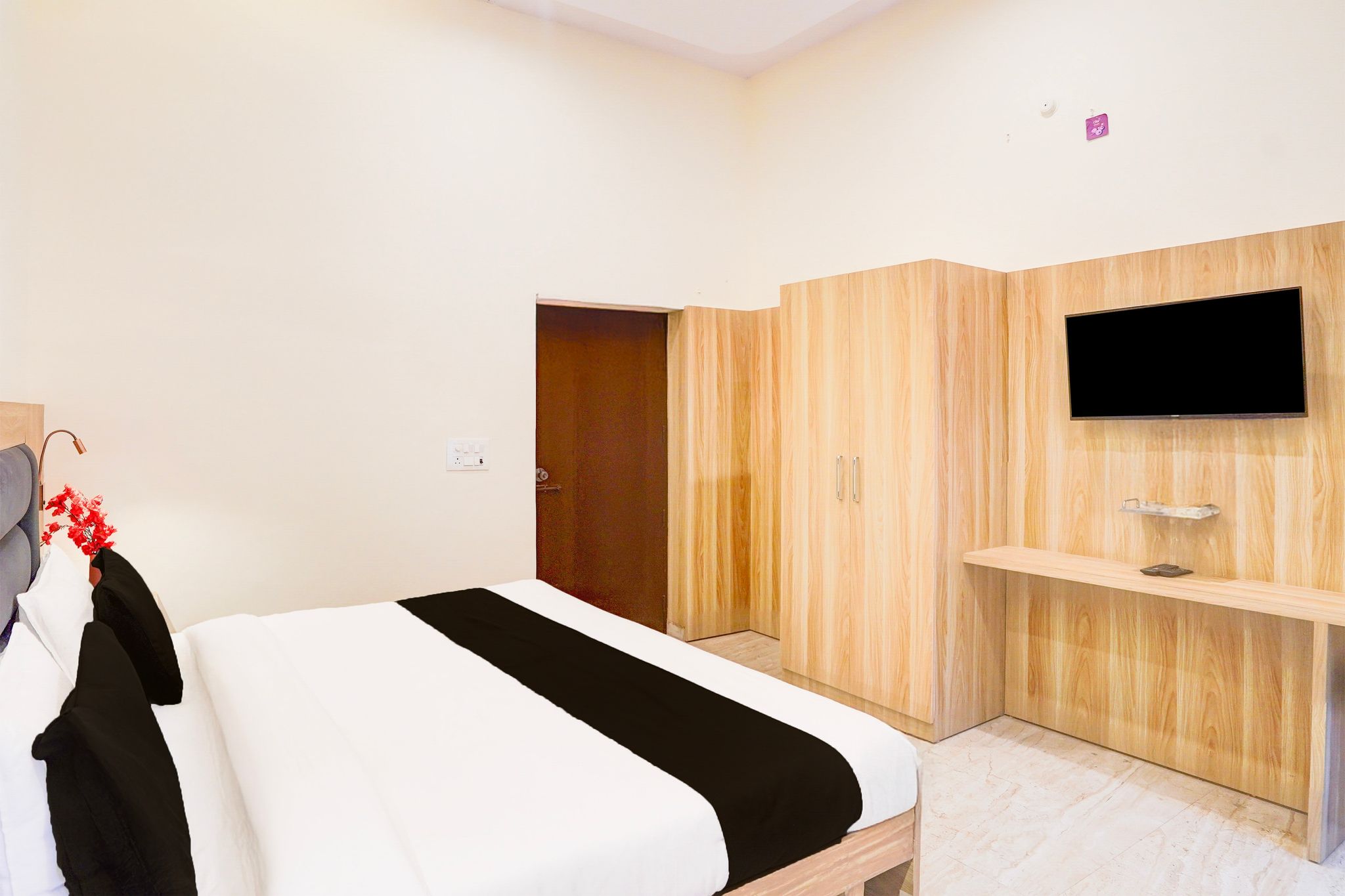 Super Hotel O Tyagi Road near Railway Station Classic 7