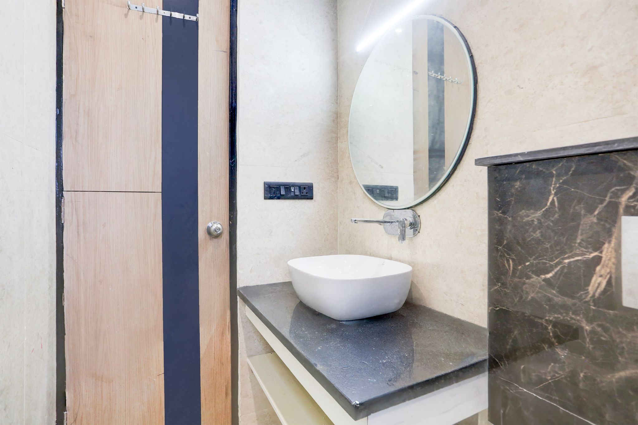 Super Townhouse ISBT Dehradun Classic 13