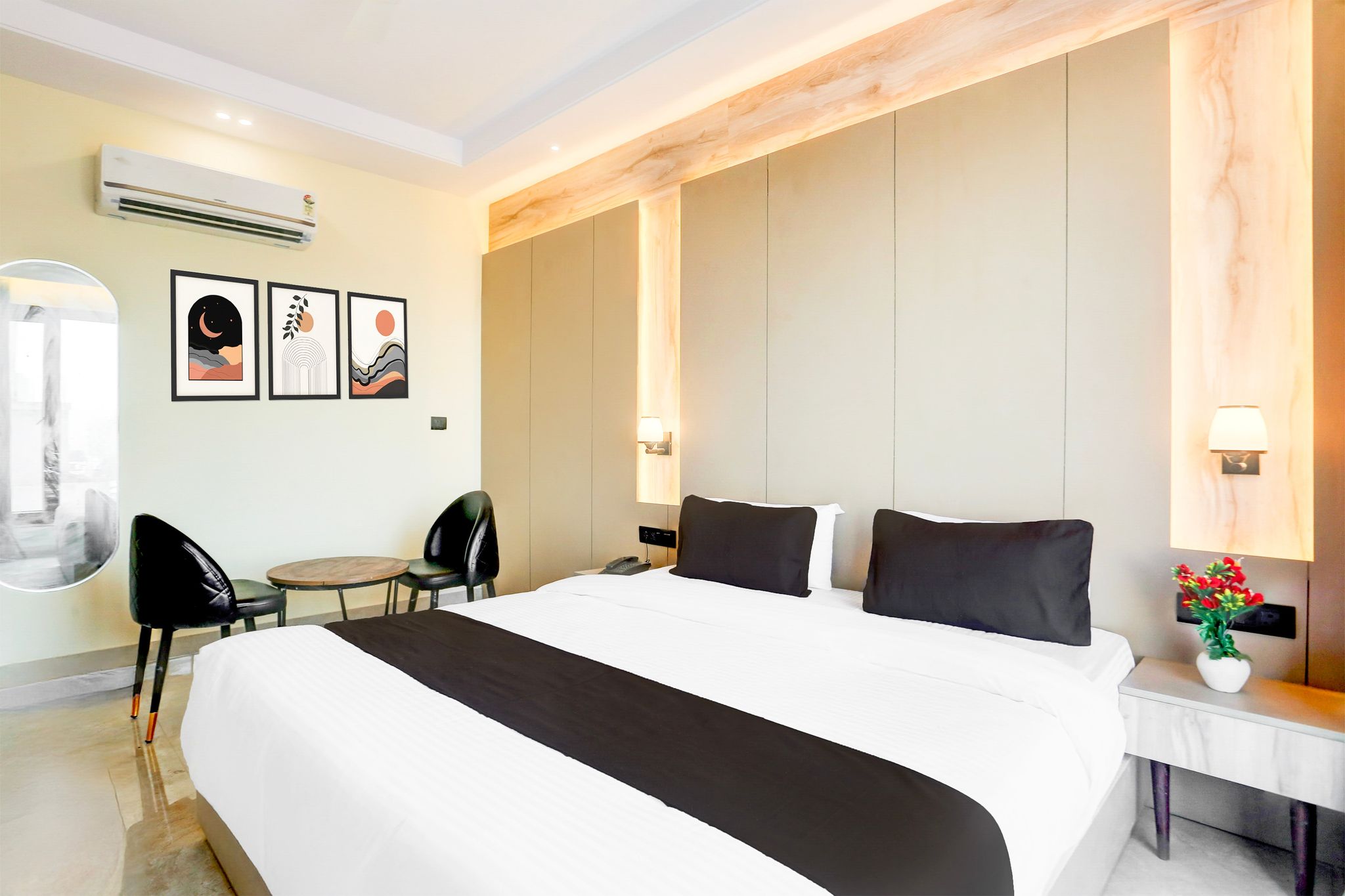 Super Townhouse ISBT Dehradun Classic 12