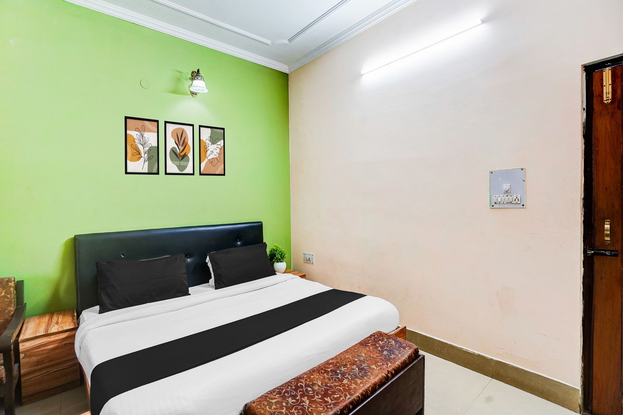 Super Hotel O Tyagi Road Near Prince Chowk Classic 5