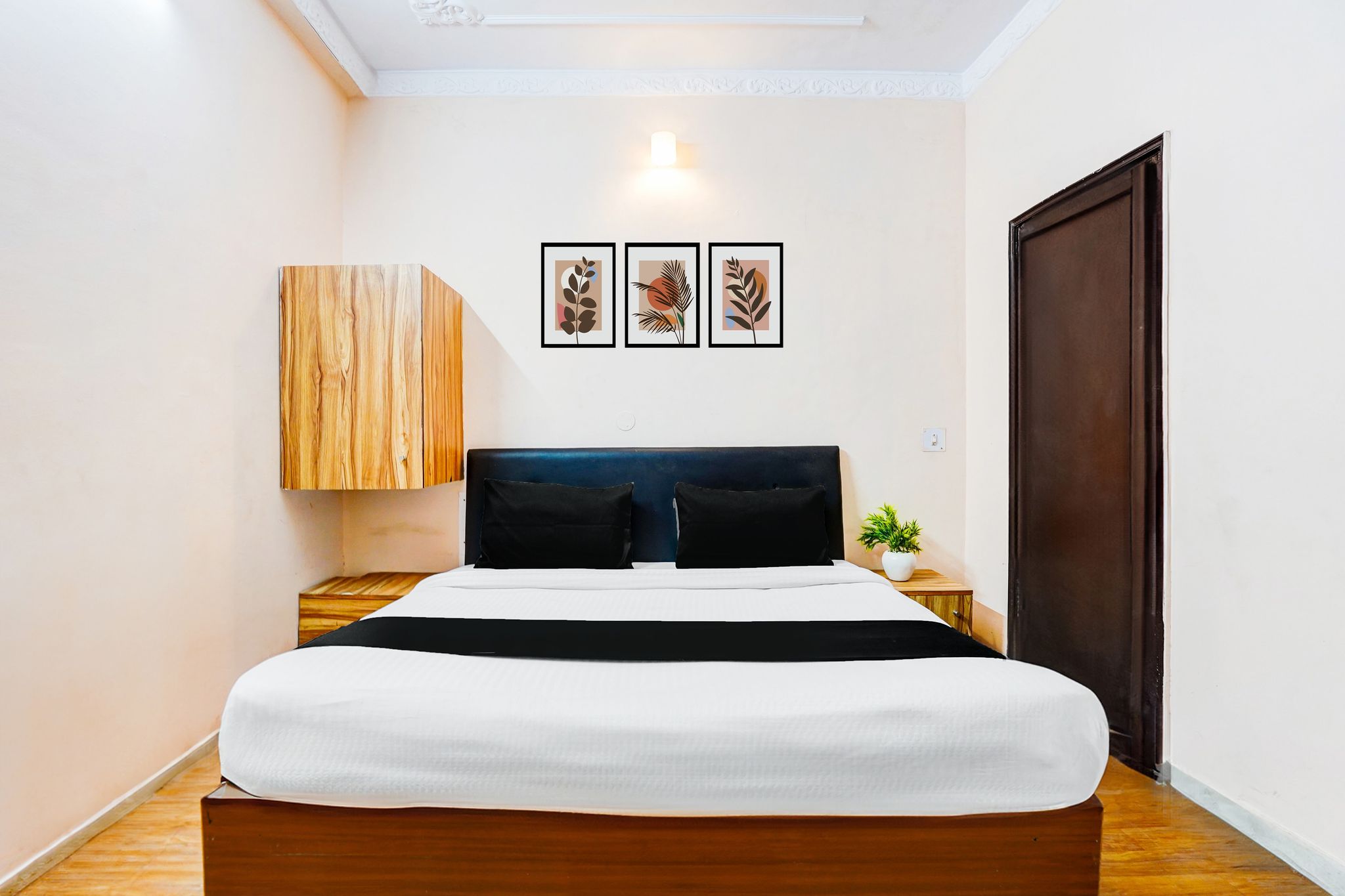 Super Hotel O Tyagi Road Near Prince Chowk Classic 3