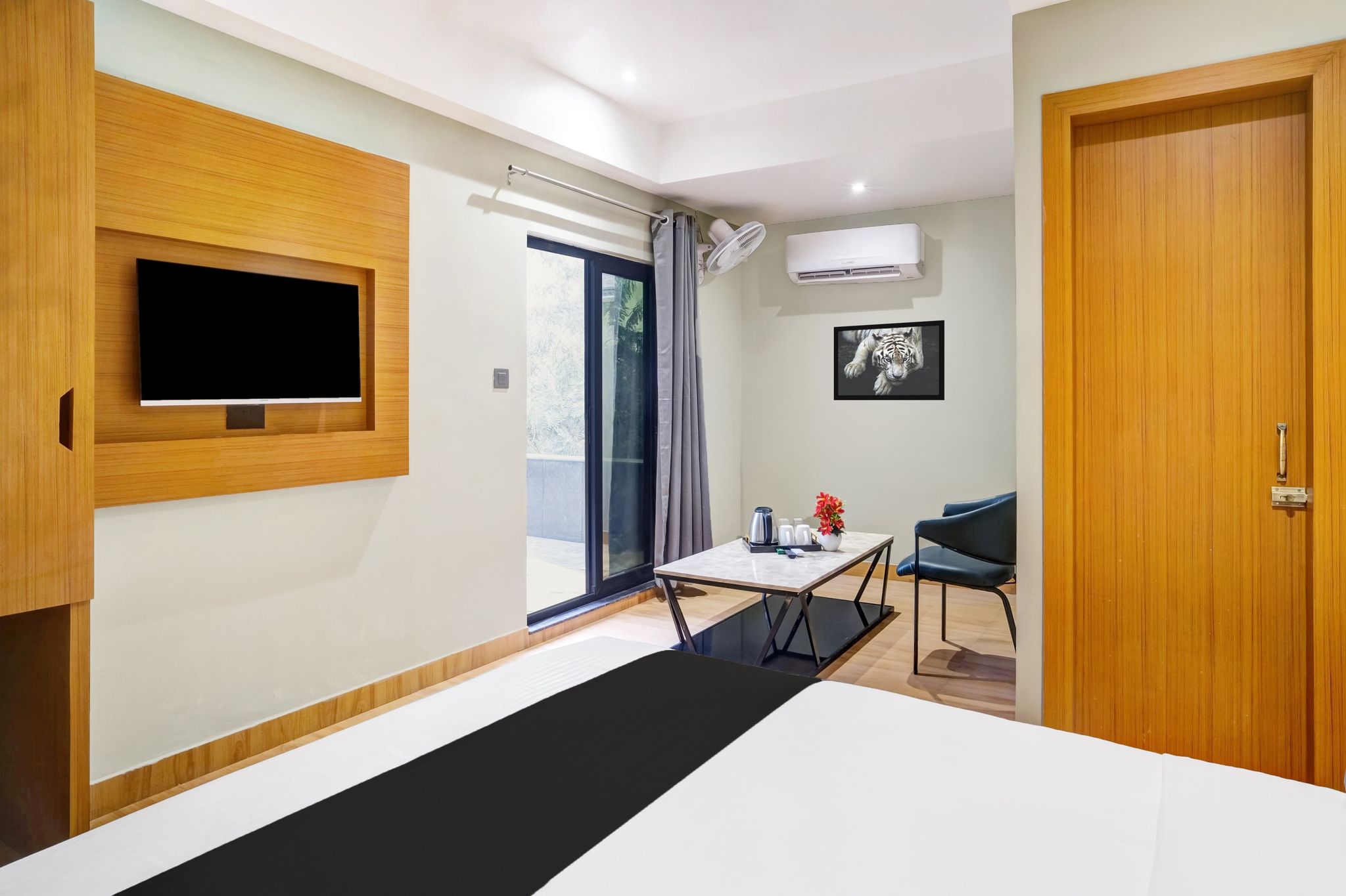 Super Townhouse Oak Sarusajai Stadium Classic 9