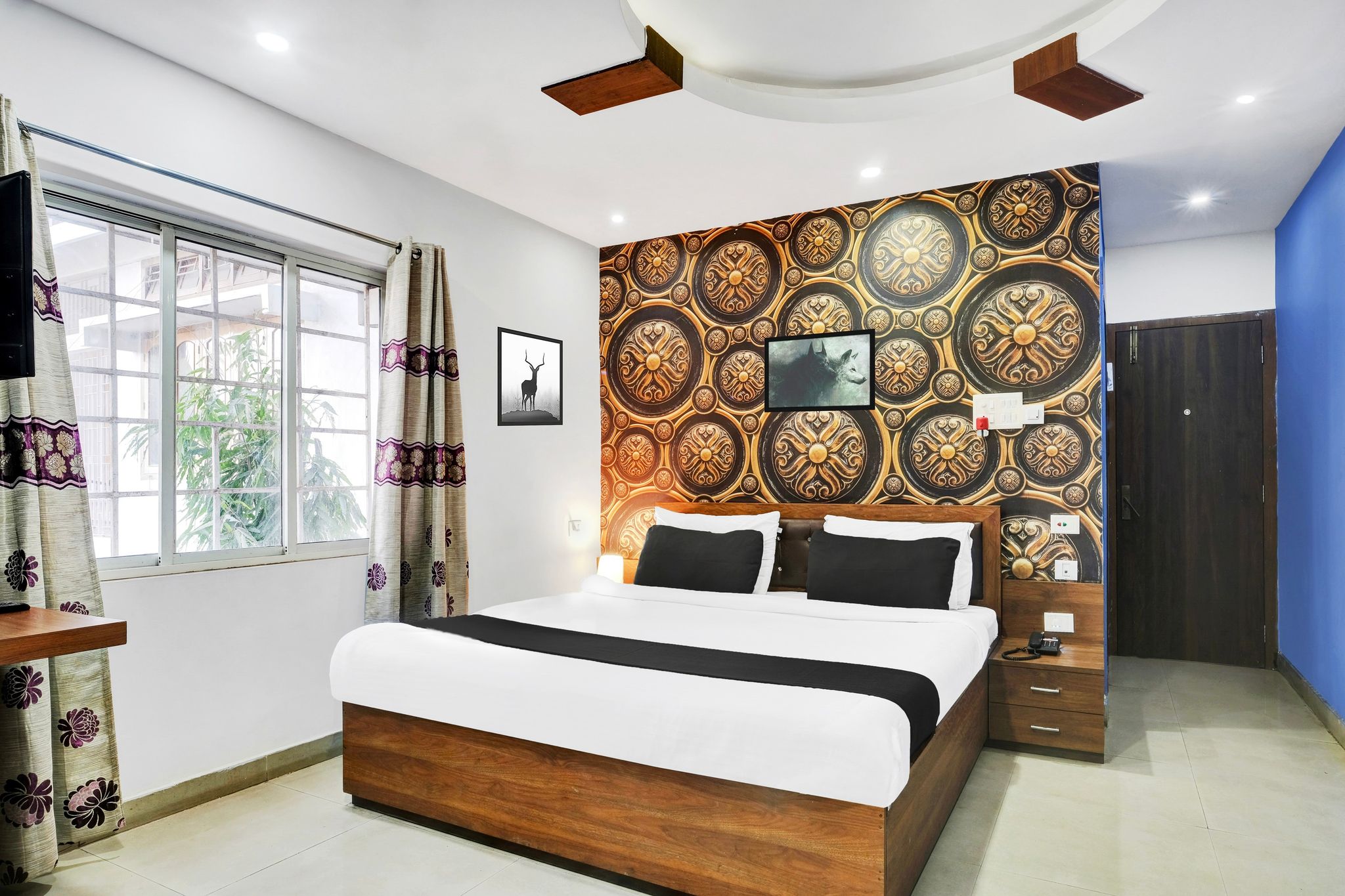 Super Townhouse Zoo Road Near Guwahati Central Formerly IR Luxuria Classic 5