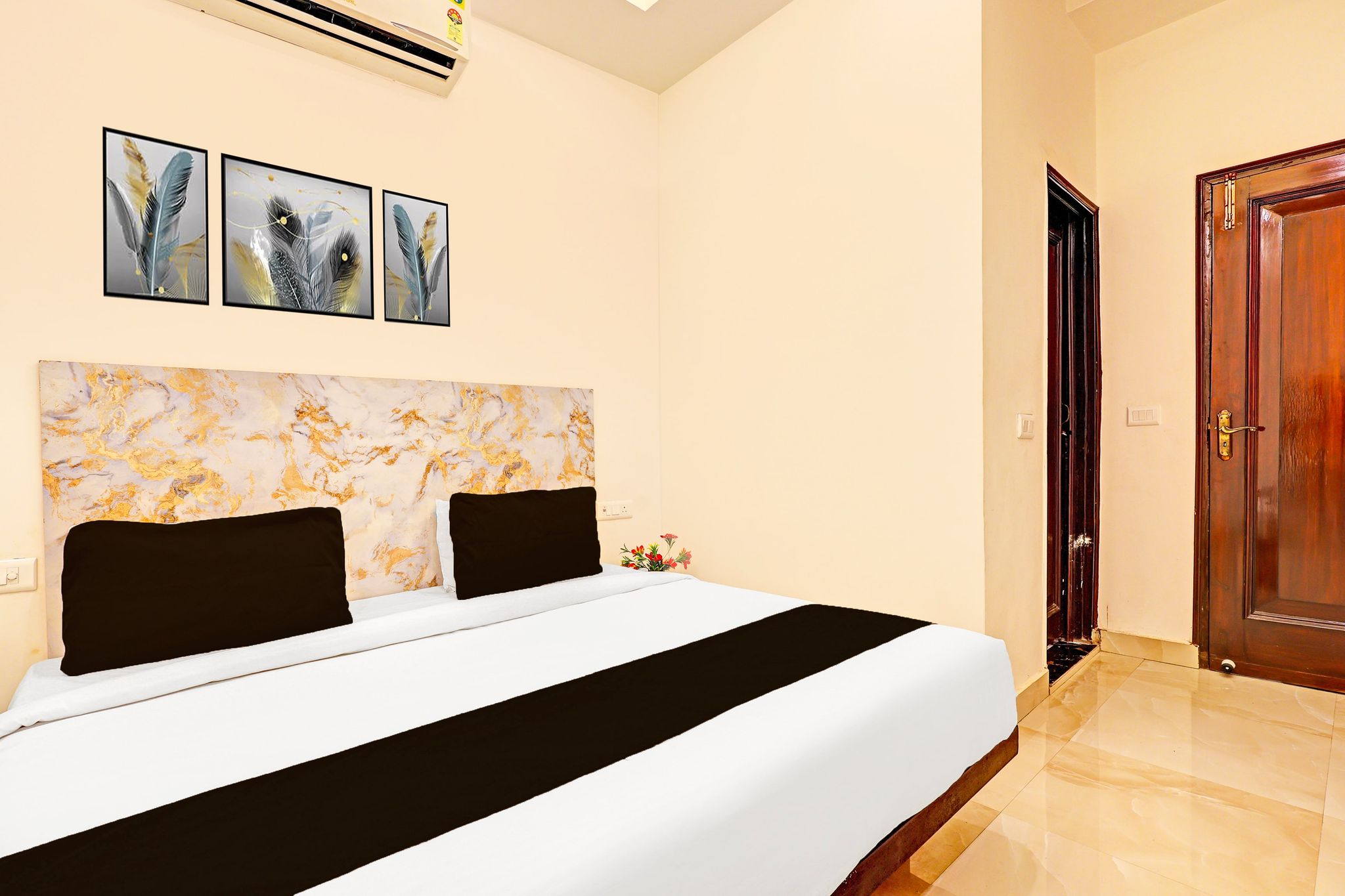 The Krishna's Bliss Classic