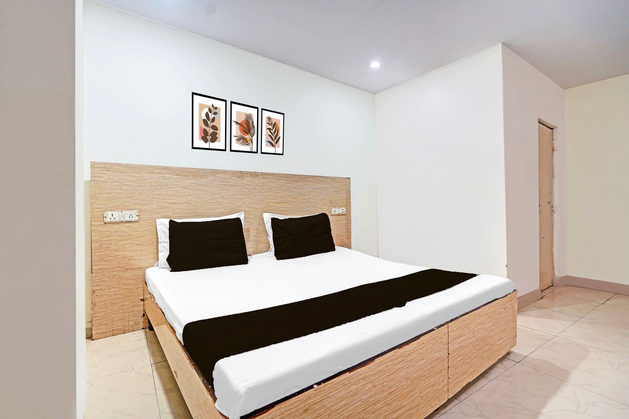 Hotel O The Glory Classic 11