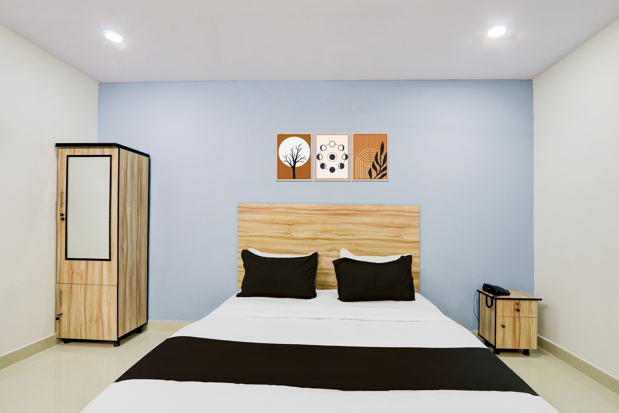 Collection O SV Hotel Classic 12