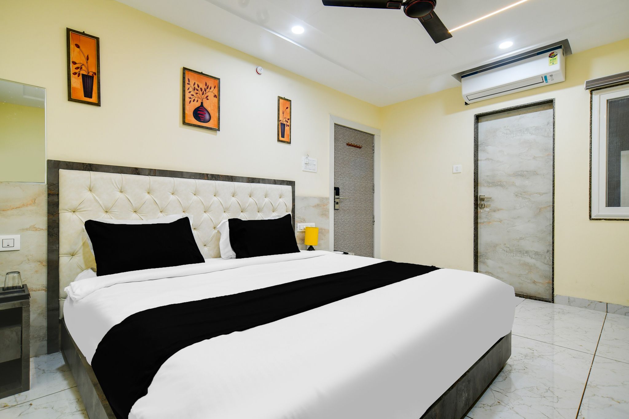 Hotel O RichFeel Classic 11