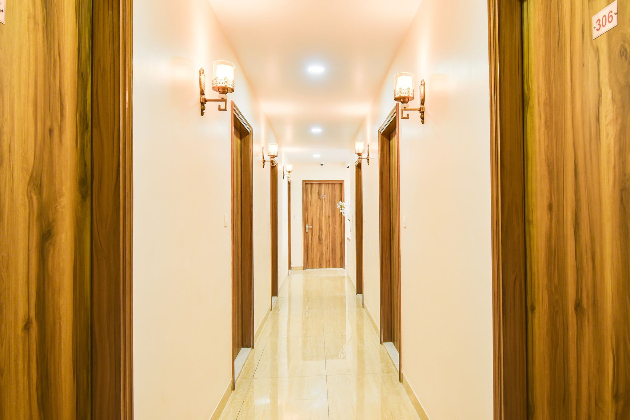 Hotel O Royal Retreat