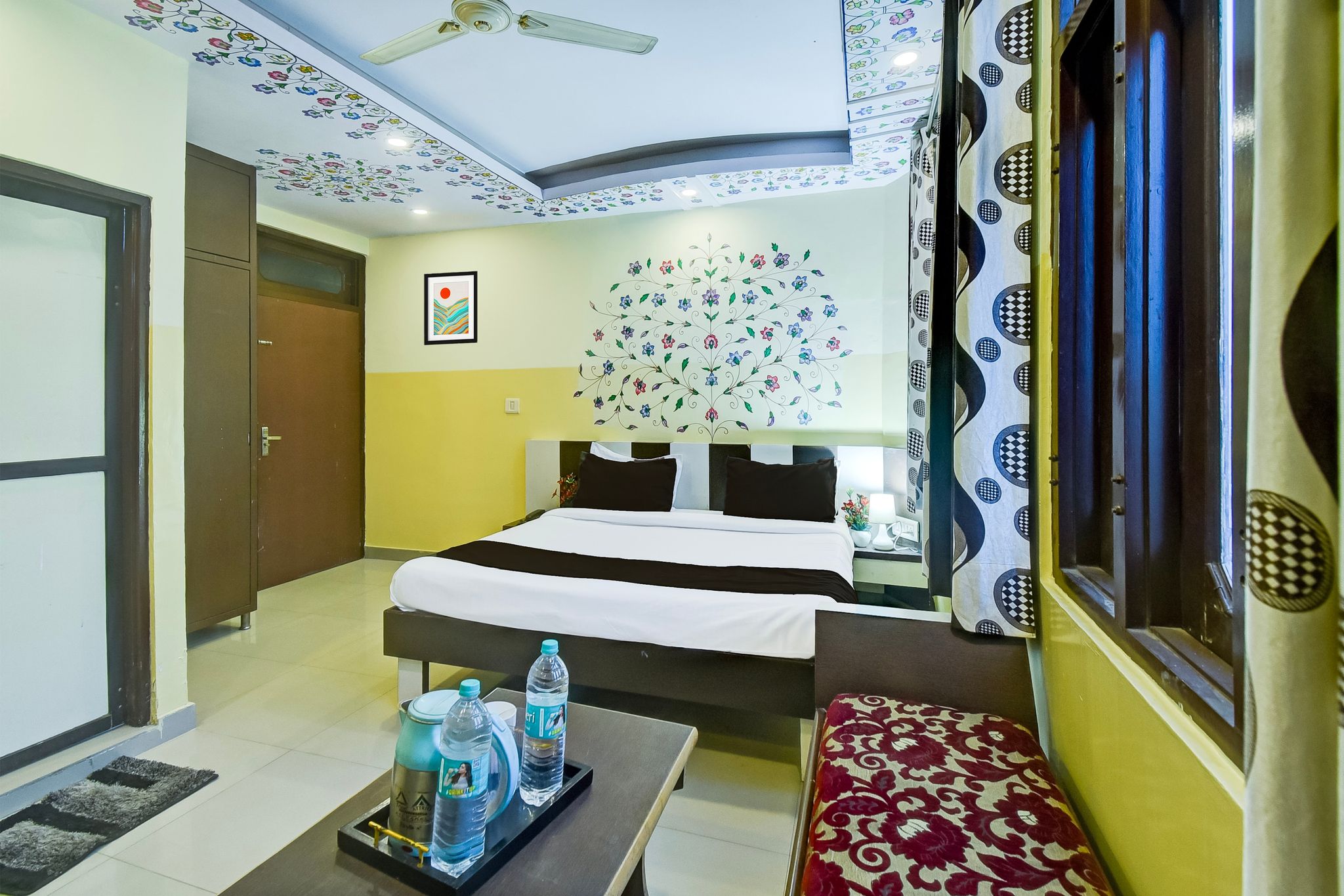 Super Collection O Ramgarh Mod Near Hawa Mahal Formerly Hotel NG Palace Classic 16