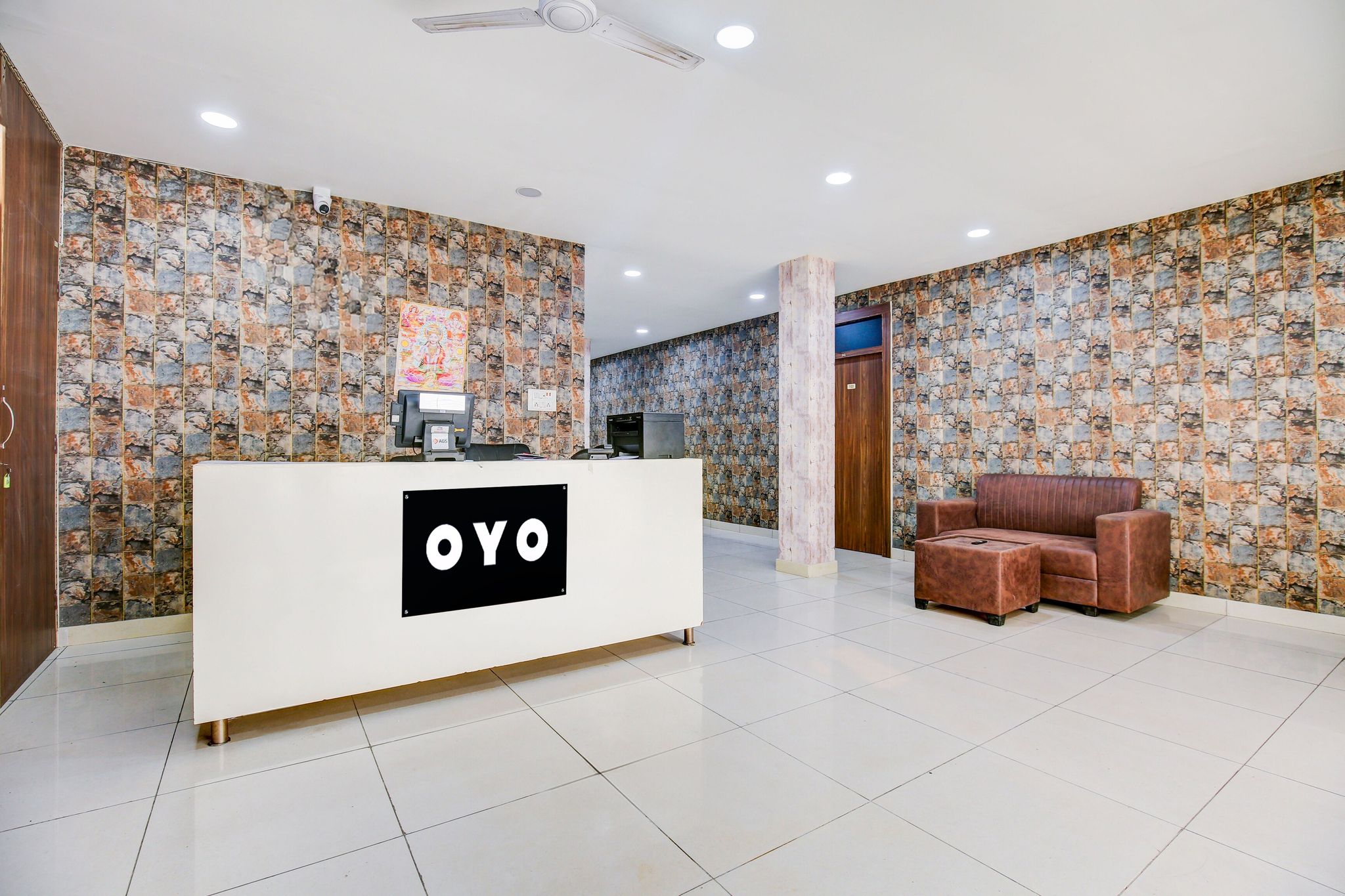 Hotel O AS1