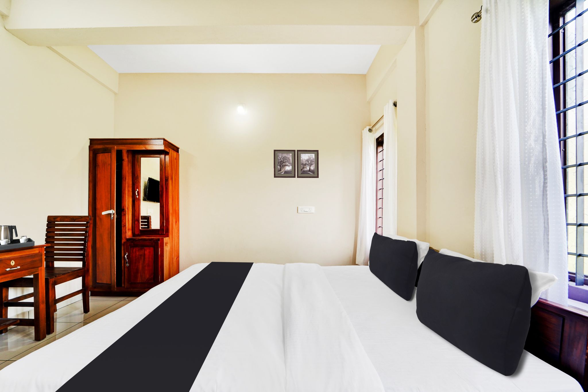 Super Hotel O Ambalamedu Classic 9