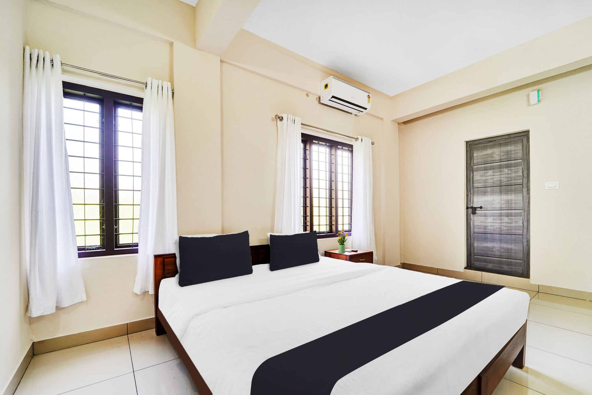 Super Hotel O Ambalamedu Classic 12