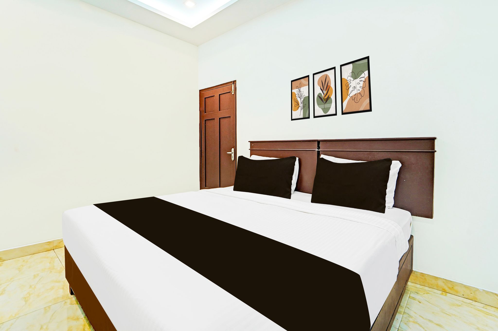 Hotel O SRM Road Kochi Classic 6
