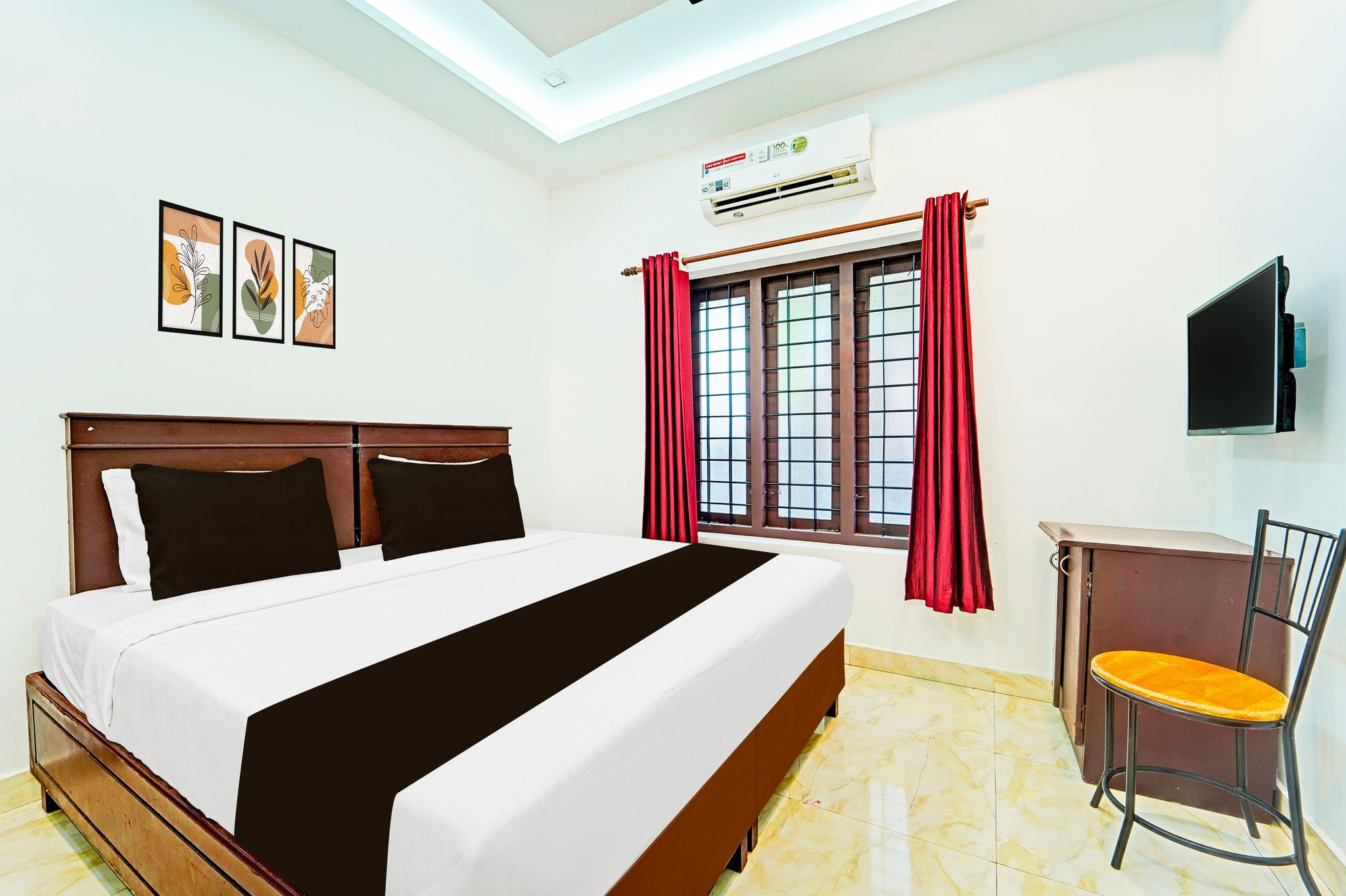 Hotel O SRM Road Kochi Classic 2