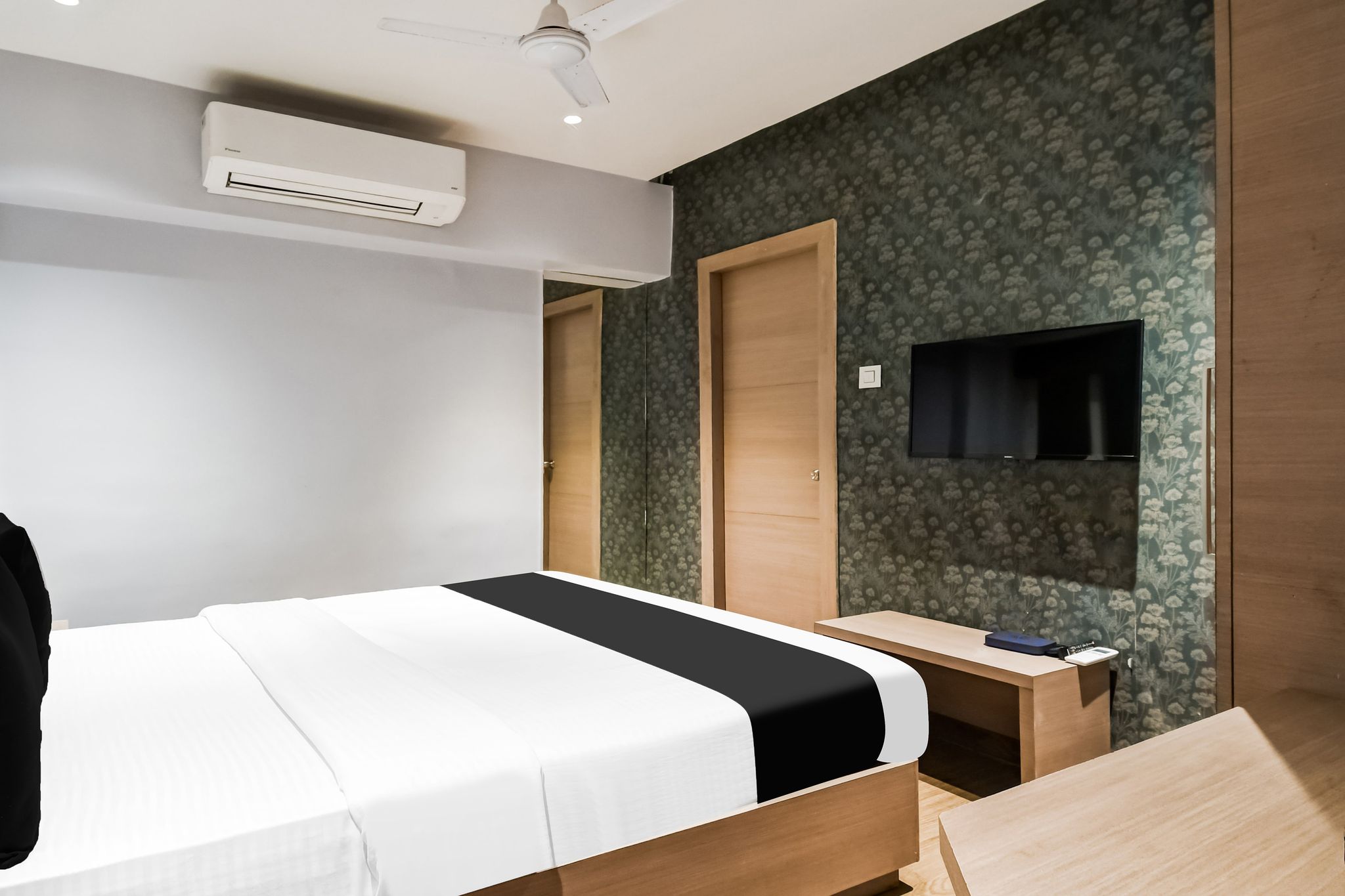 Super Hotel O Sivalika Inn Classic 11