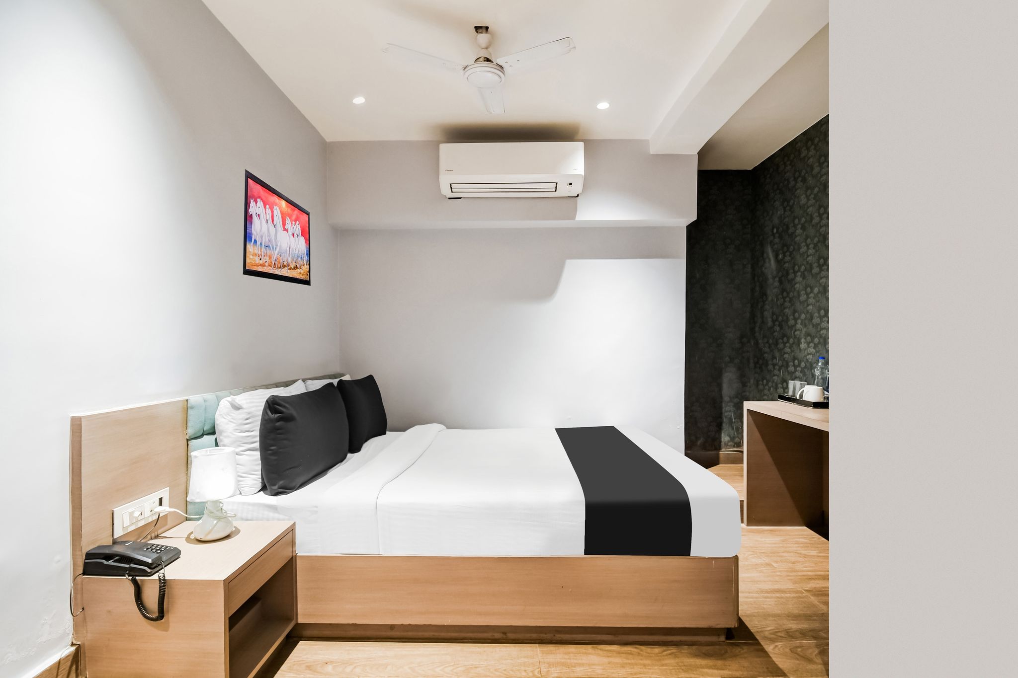 Super Hotel O Sivalika Inn Classic