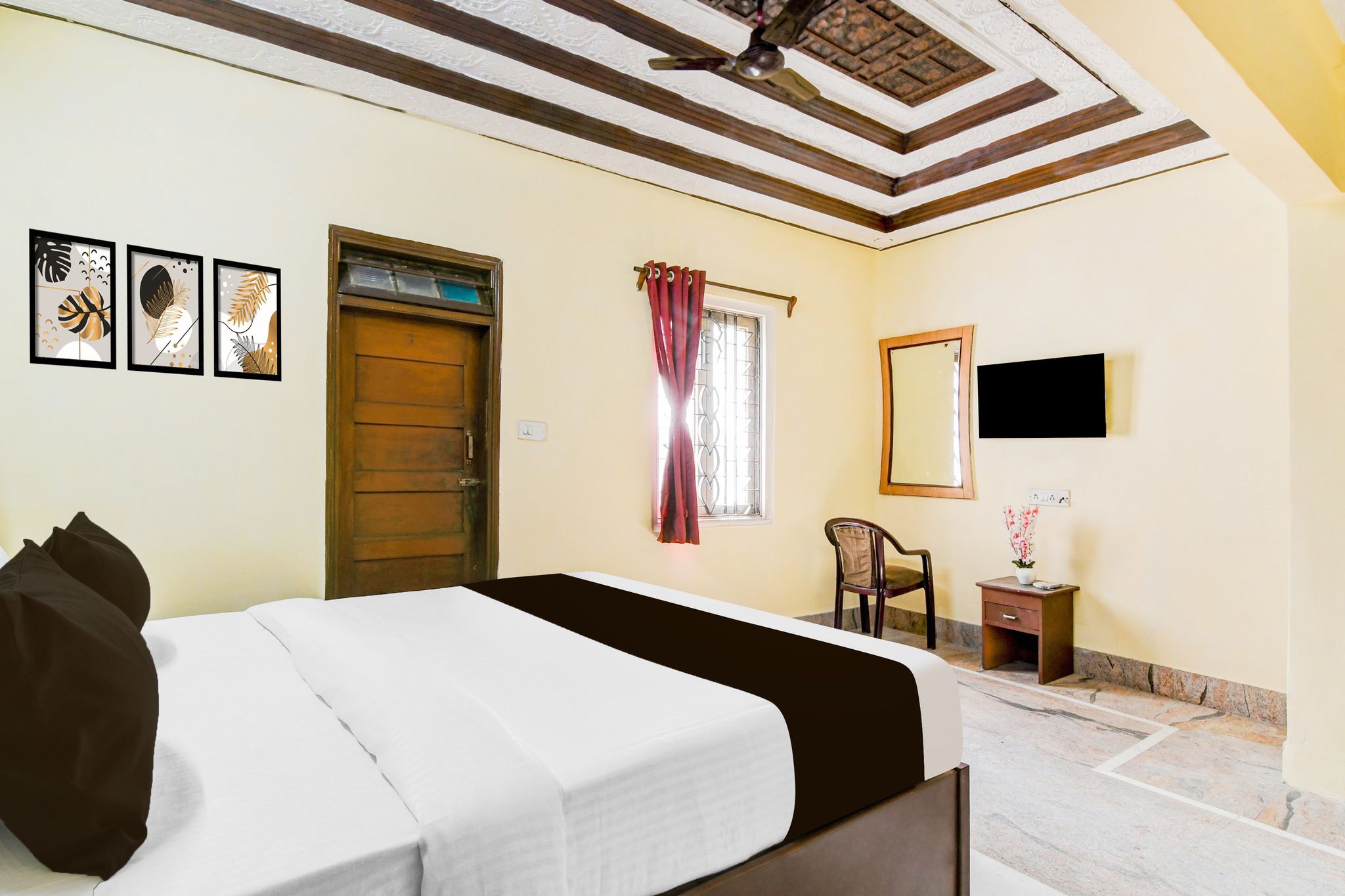 Hotel O Lenin Sarani Classic