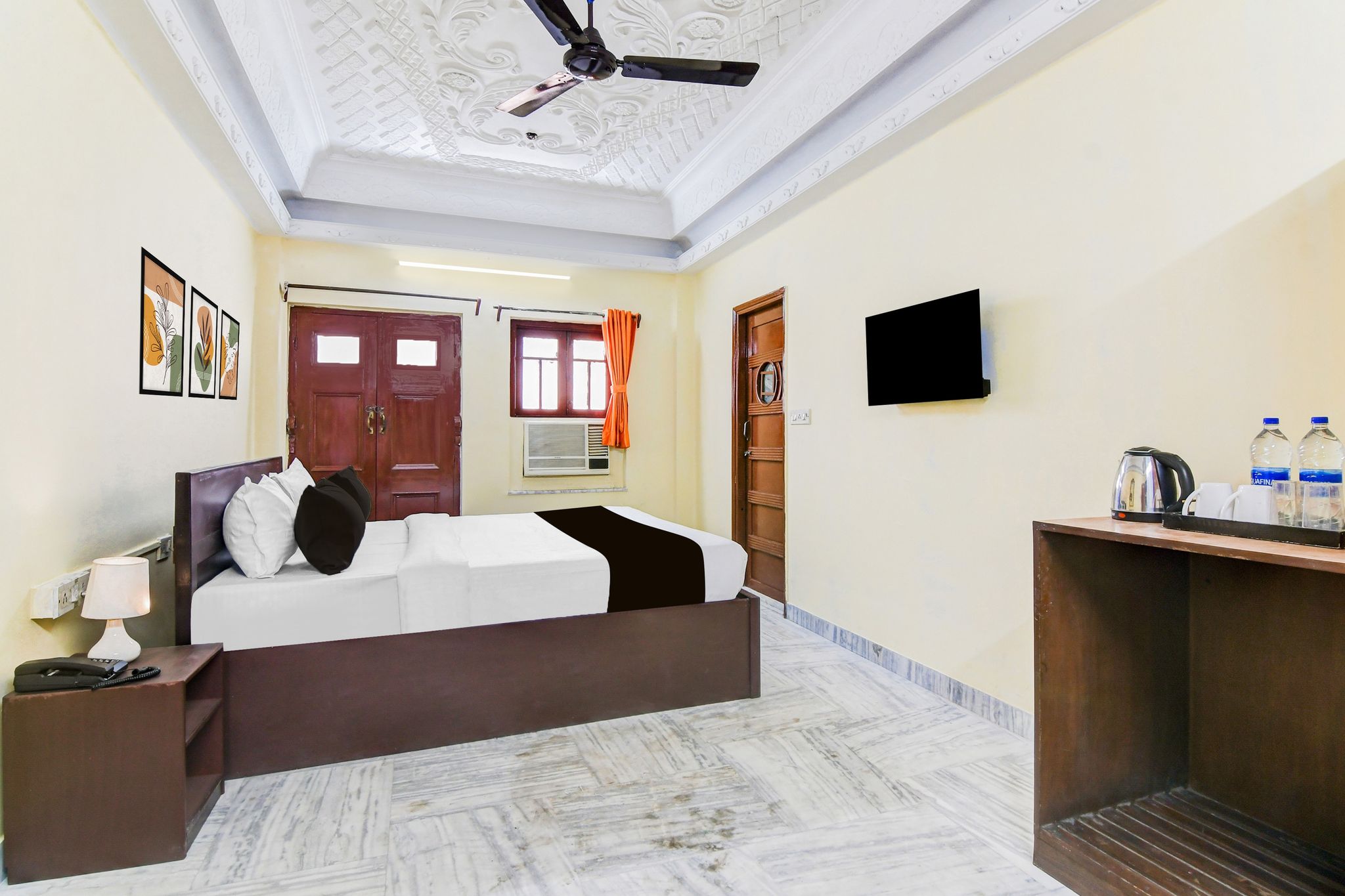 Hotel O Lenin Sarani Classic 9