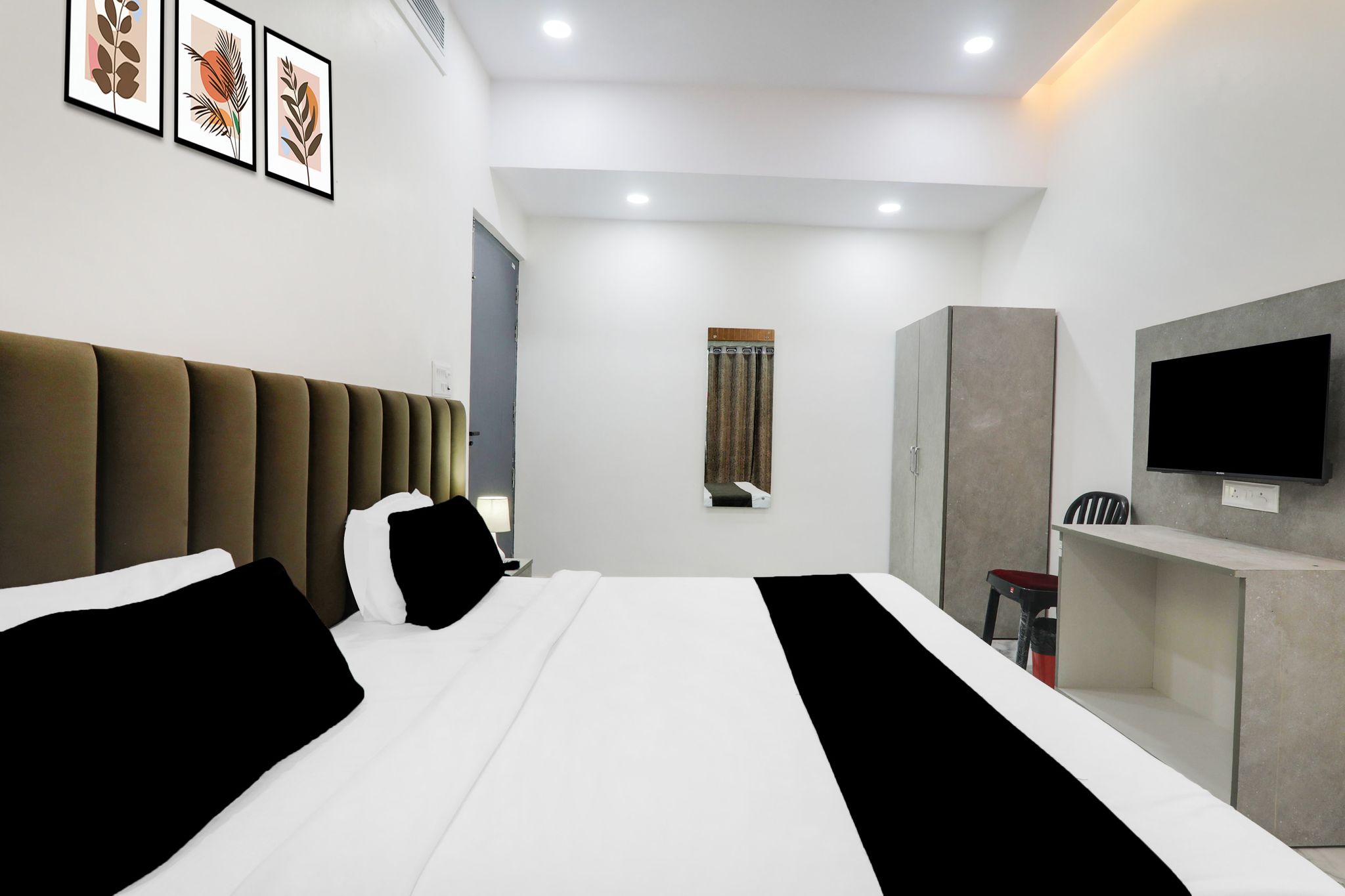 Super Collection O Quila Road Formerly JR Inn Classic 12