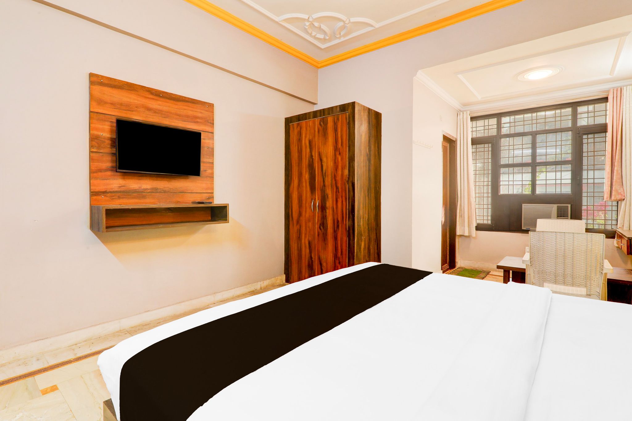 Super Hotel O Insaf Nagar Munshipuliya Formerly Vibrant Classic 6