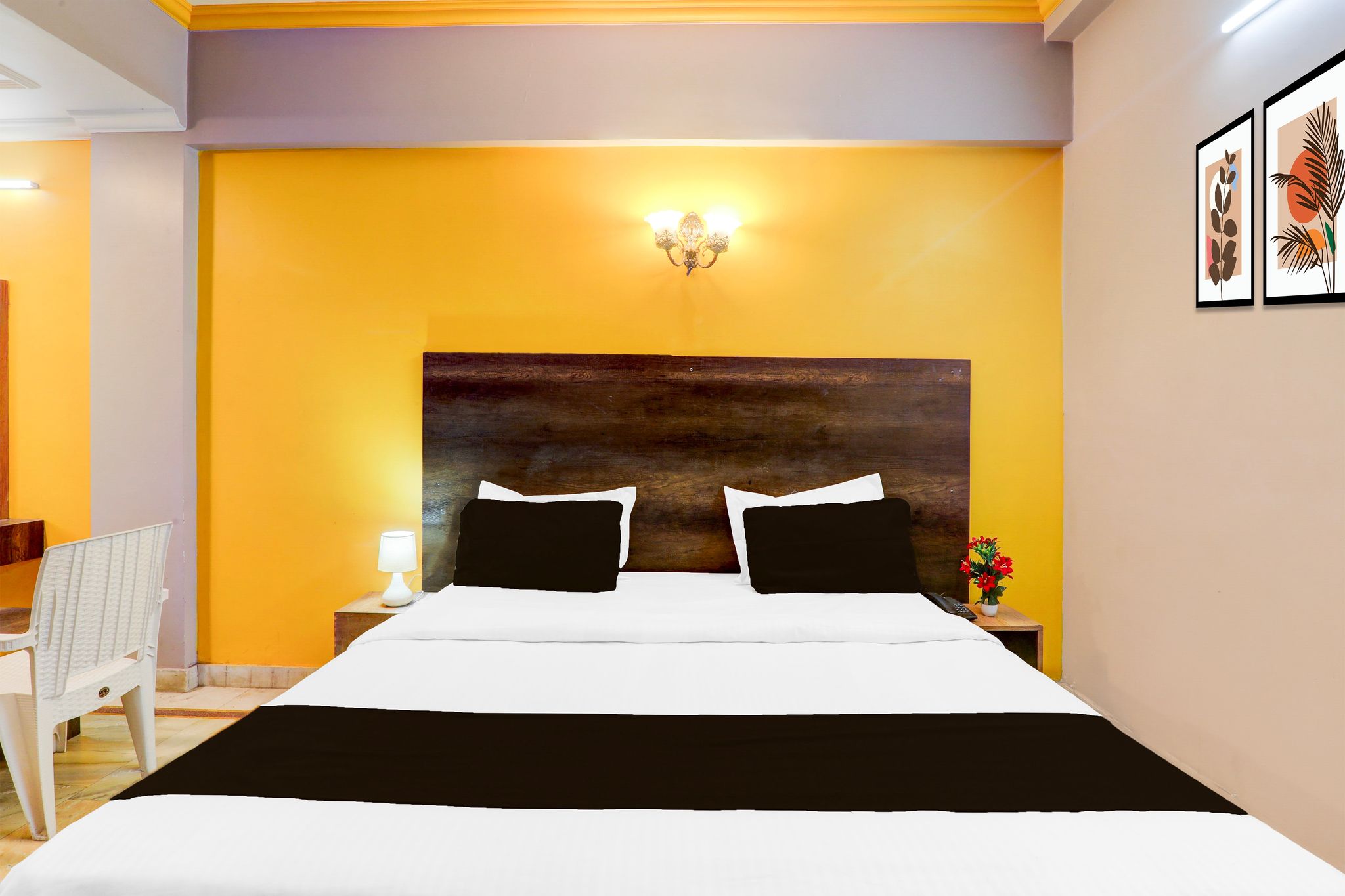 Super Hotel O Insaf Nagar Munshipuliya Formerly Vibrant Classic 9