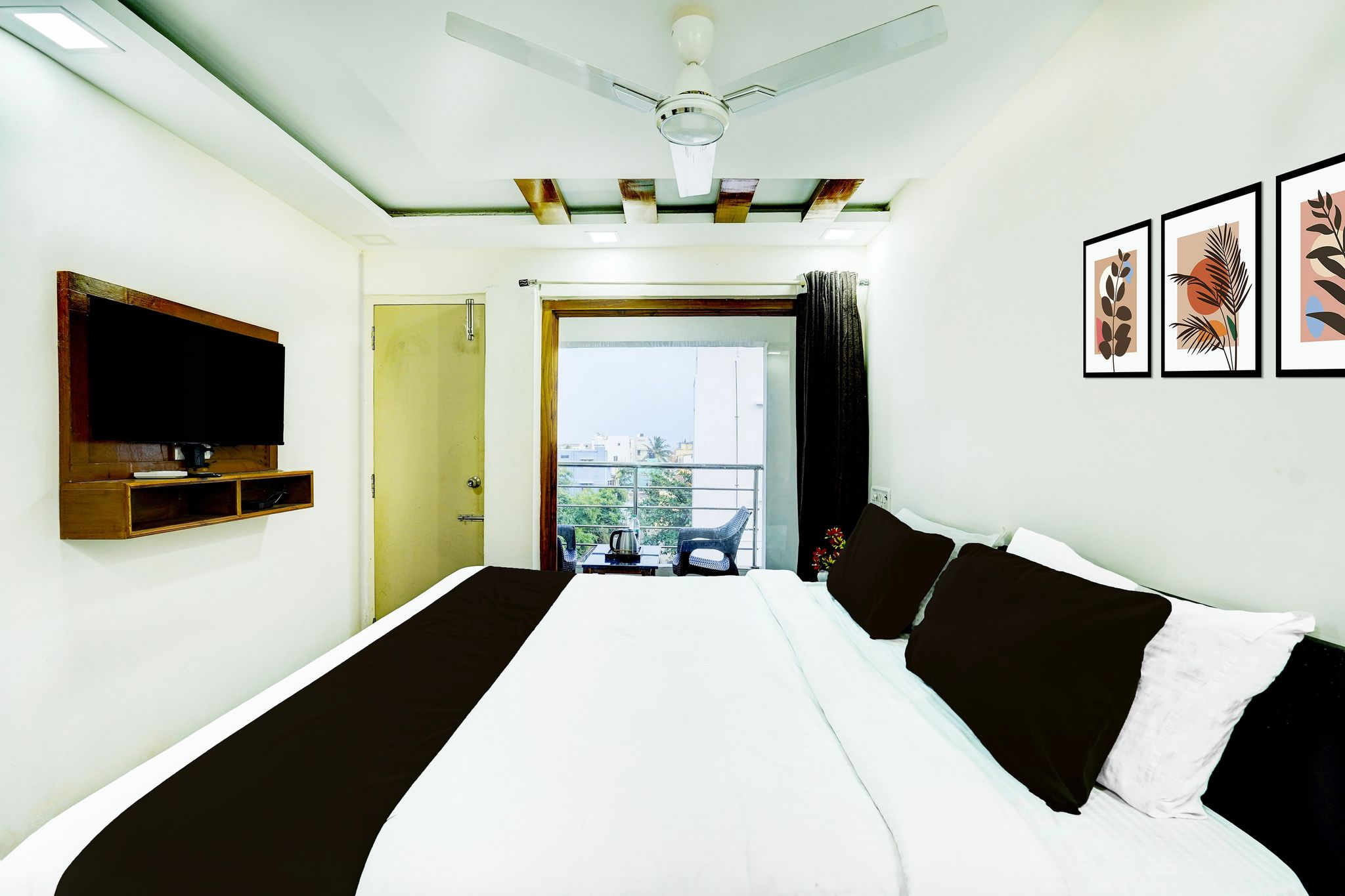 Super Collection O Mahabalipuram Classic 9