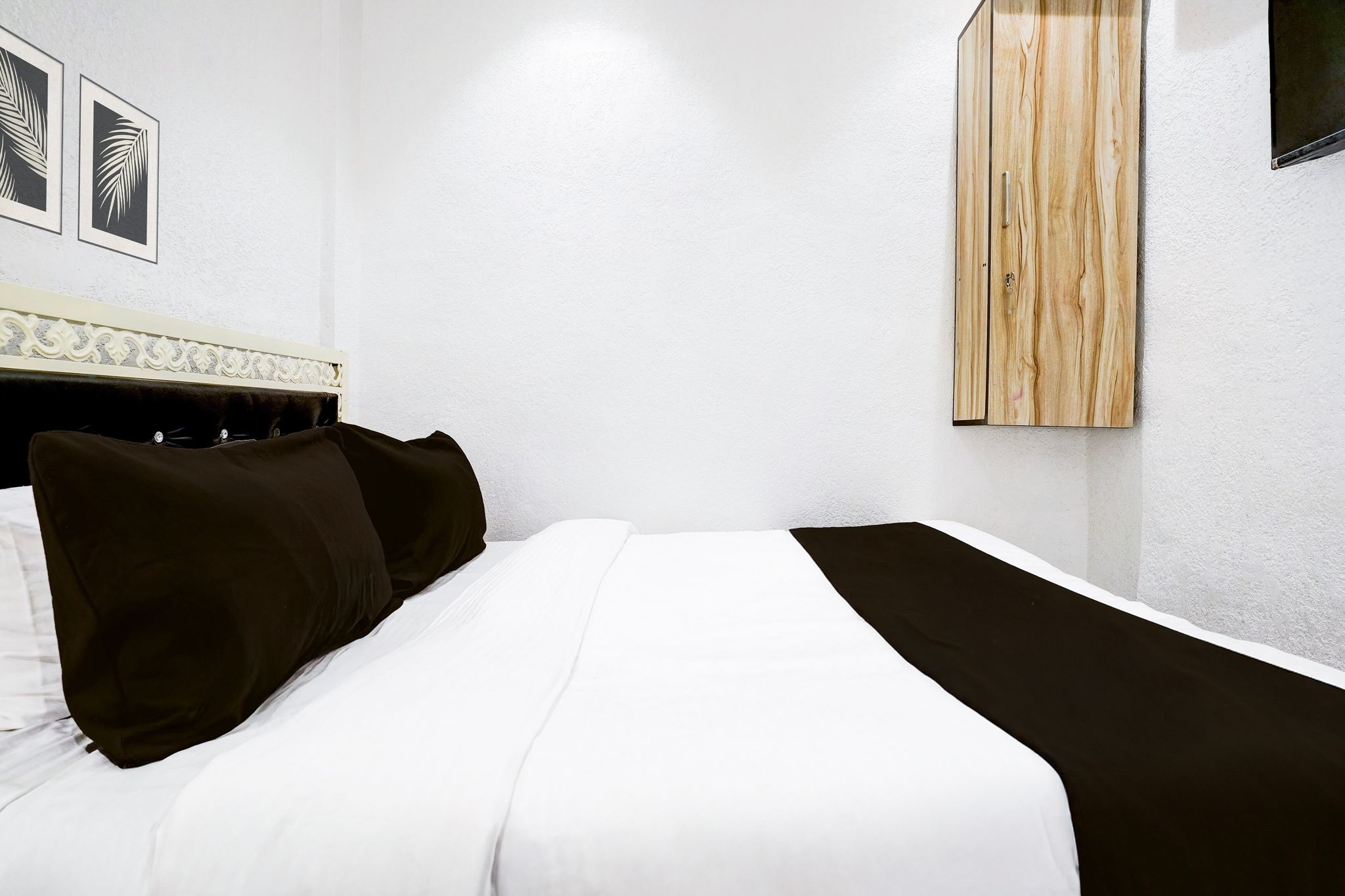 Super Hotel O Khar East Near Railway Station Classic 12