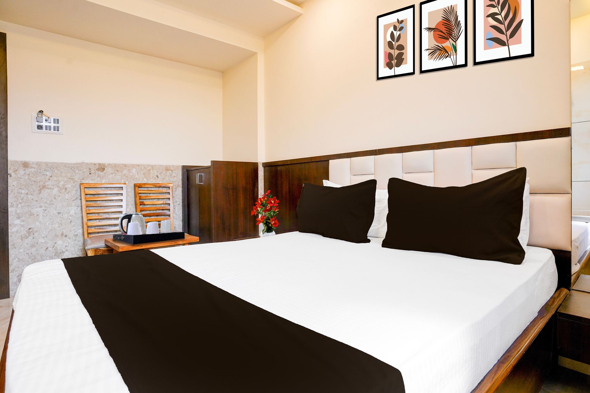 Collection O Kalyan East Classic 7