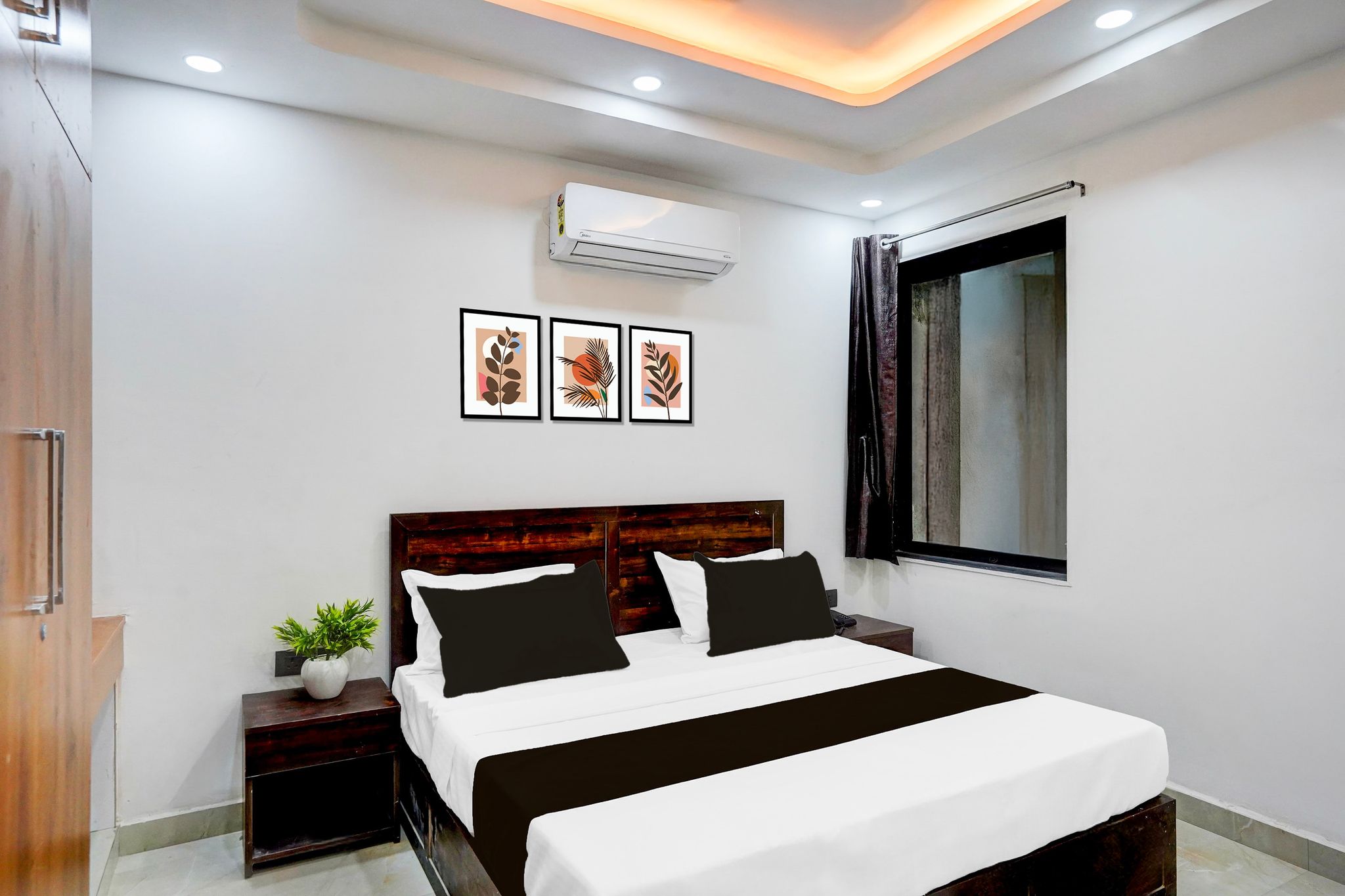 Super Townhouse Sector 143B Noida Classic 6