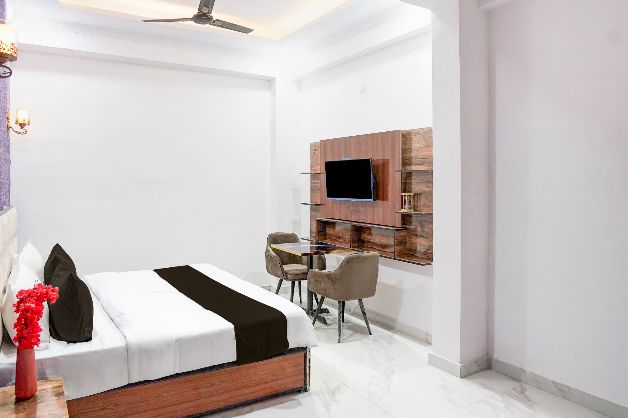 Collection O Shandilya Grand Residency Classic 17