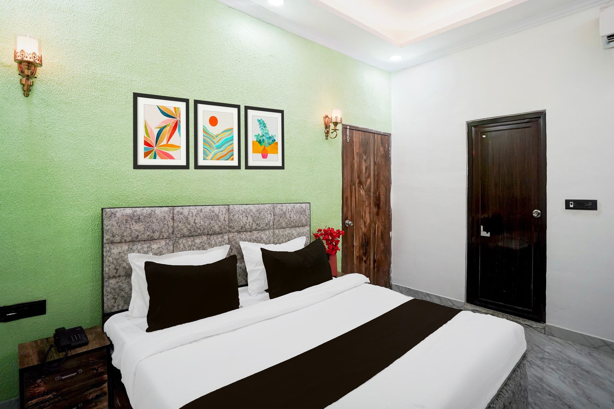 Collection O Shandilya Grand Residency Classic 8