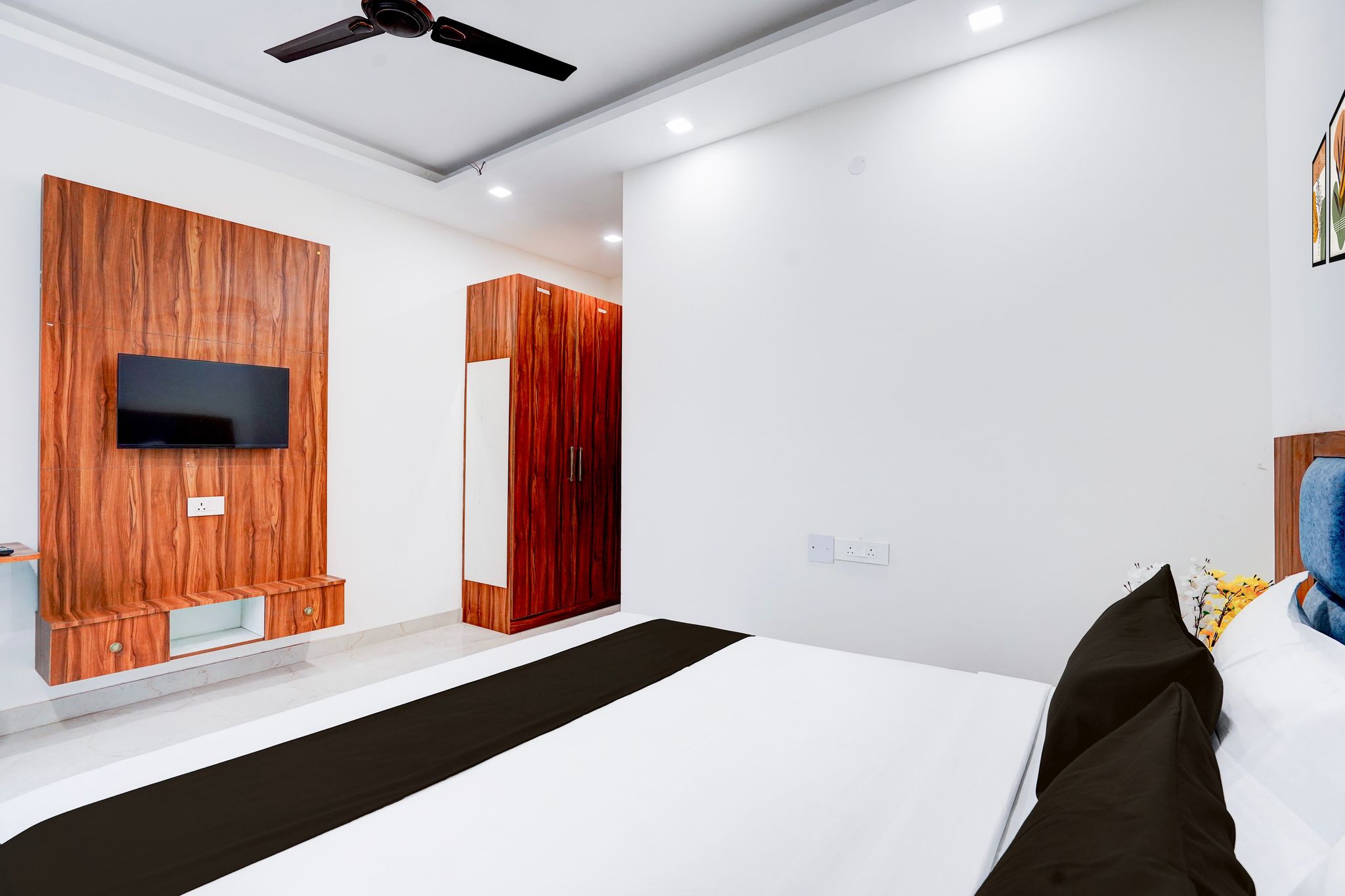 Super Townhouse Sector 93 Noida Expressway Classic 5