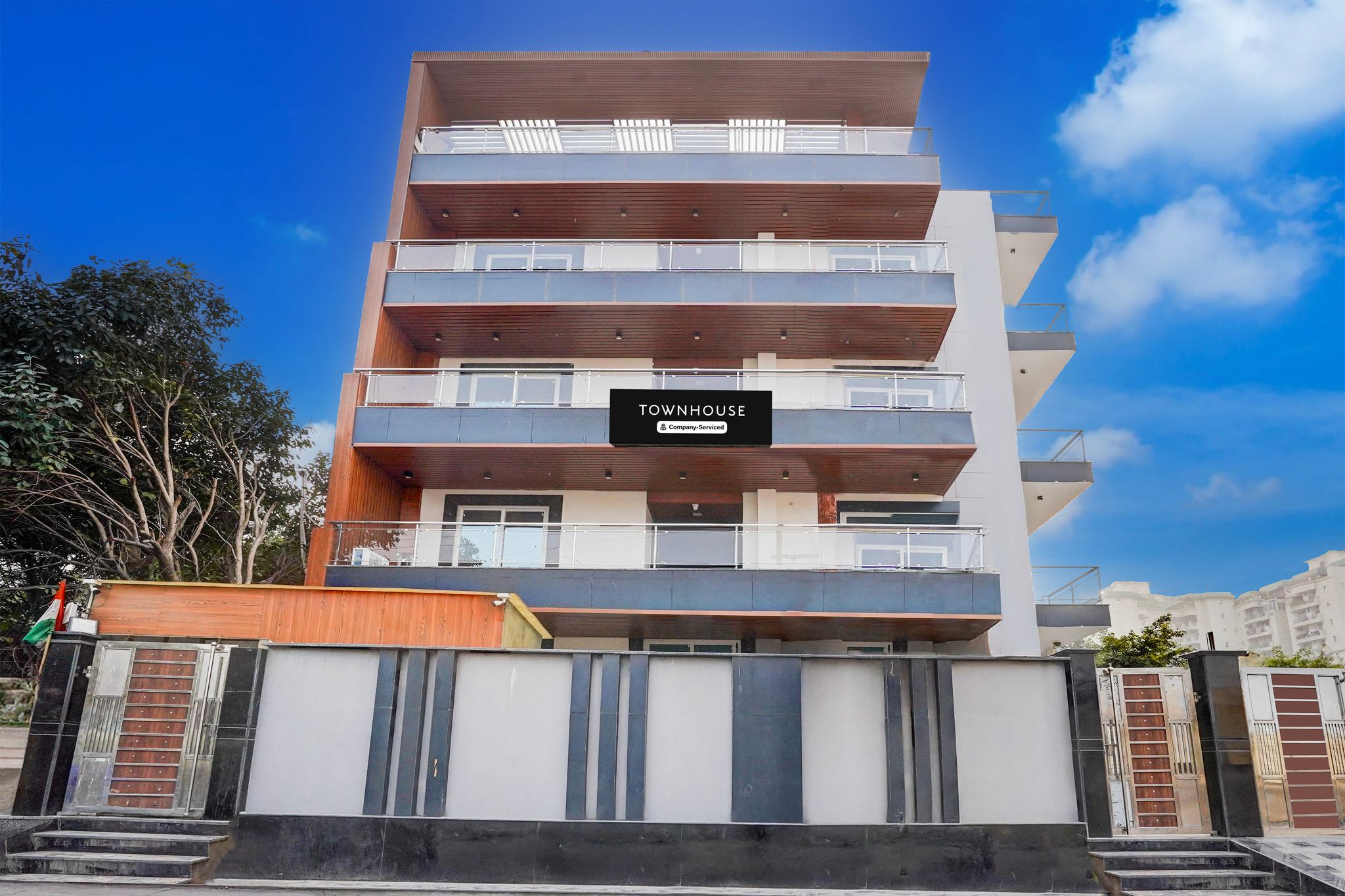 Super Townhouse Sector 93 Noida Expressway