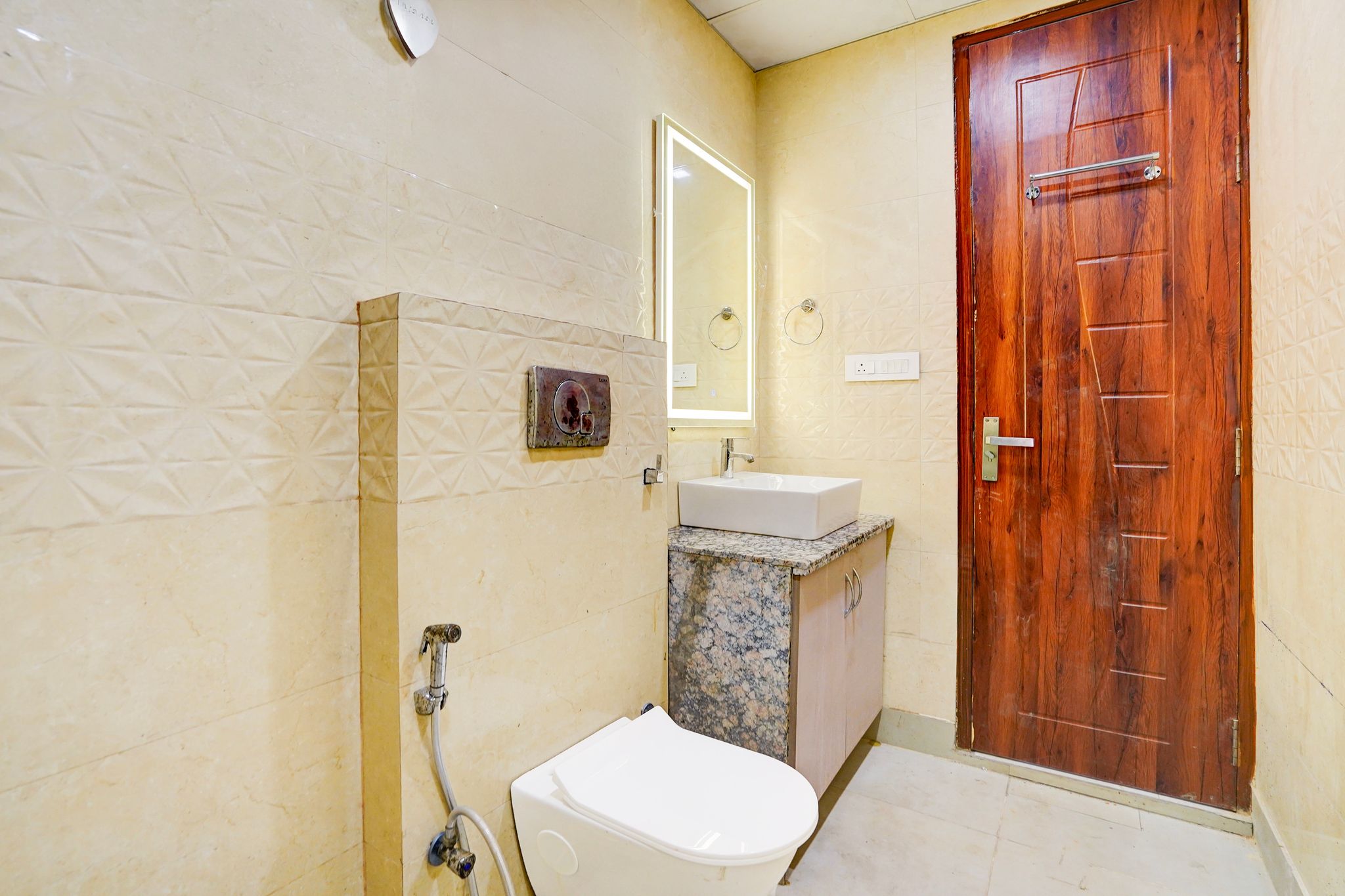 Super Townhouse Sector 93 Noida Expressway Classic 15