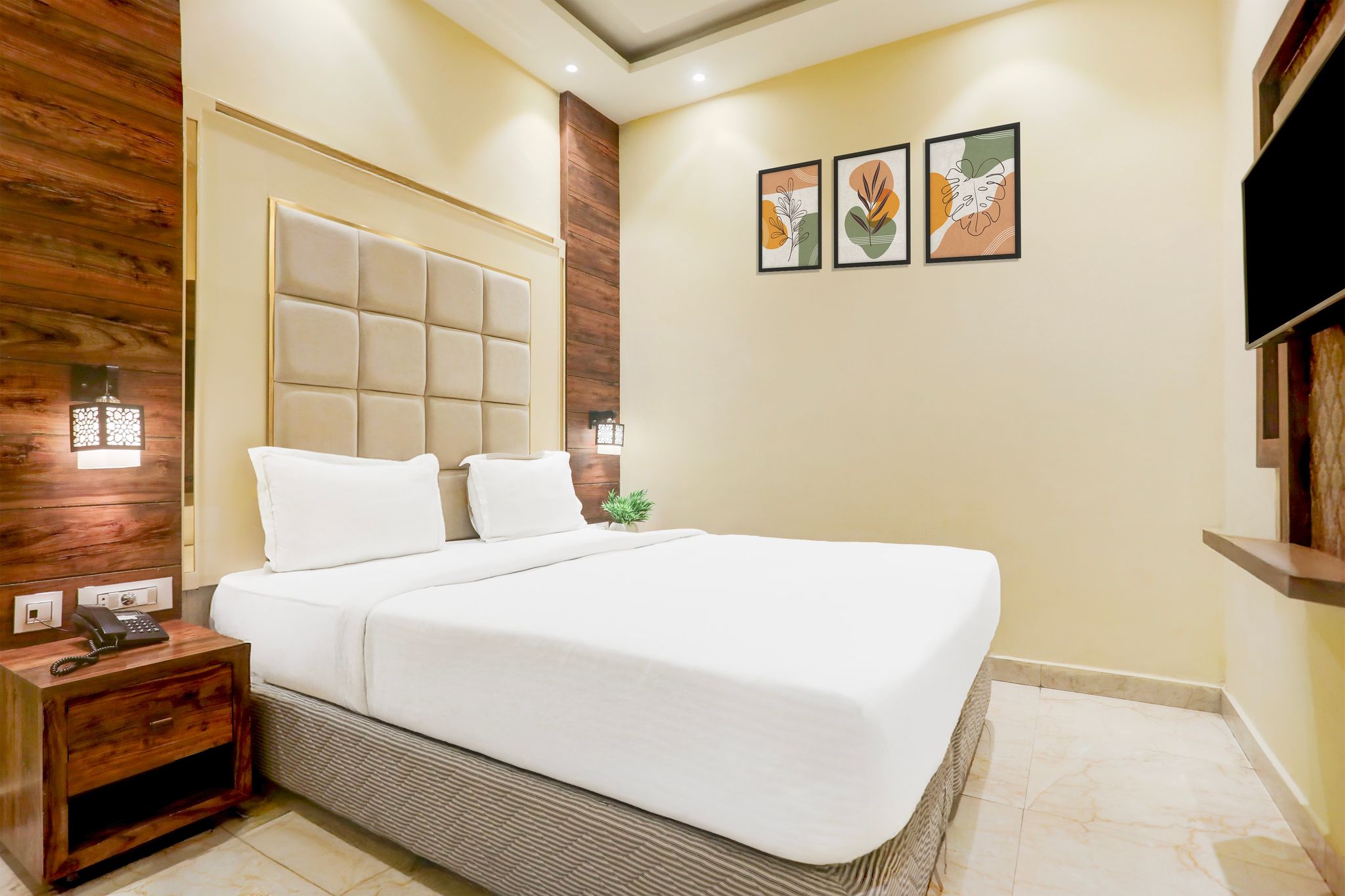 Palette by CheckIn Patliputra Colony Formerly The Aurum Classic 9