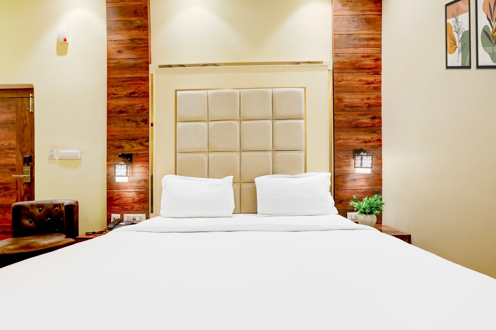 Palette by CheckIn Patliputra Colony Formerly The Aurum Classic 8