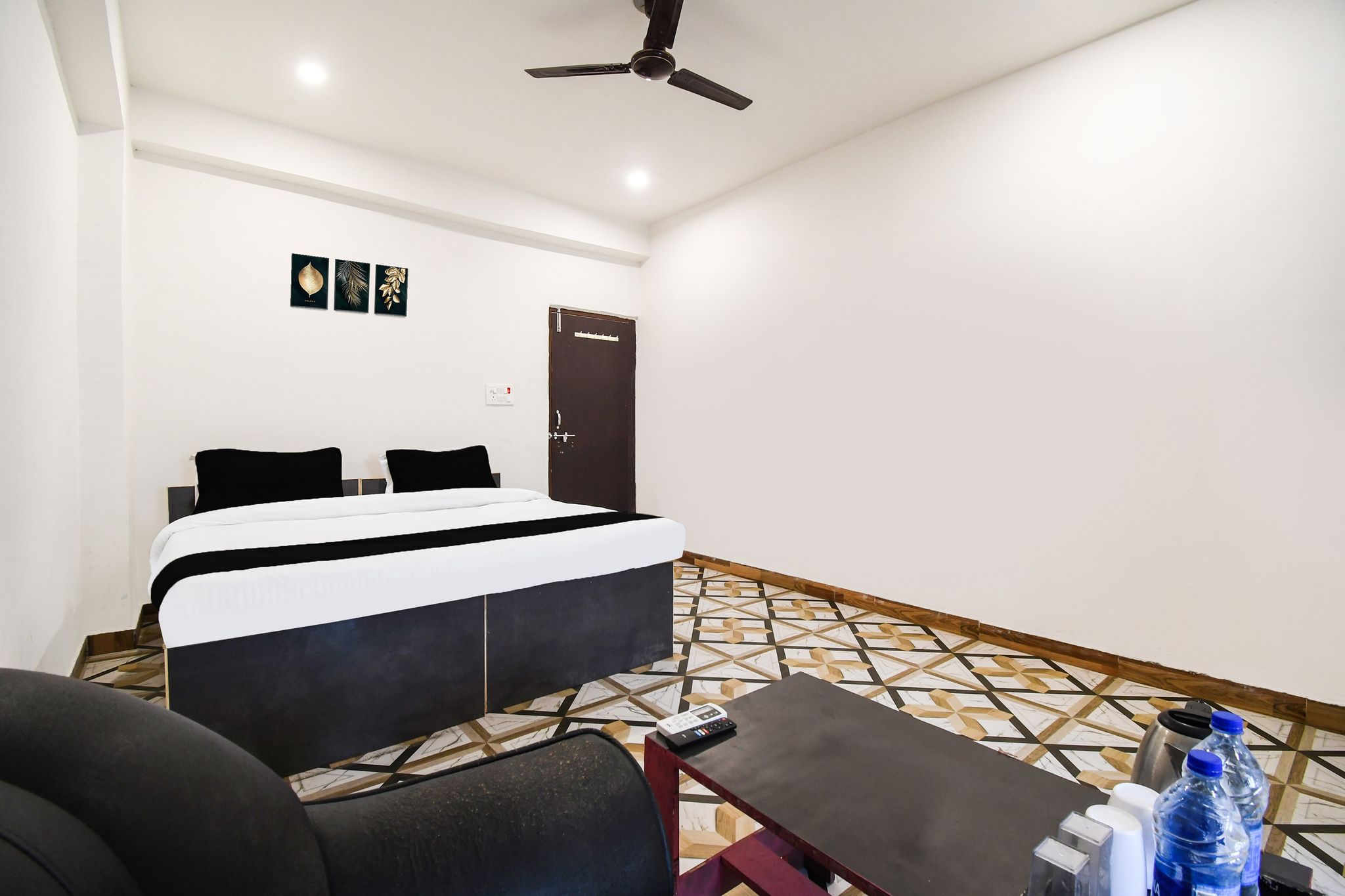 Hotel O by OYO SHIVA RESIDENCY INN Classic 9